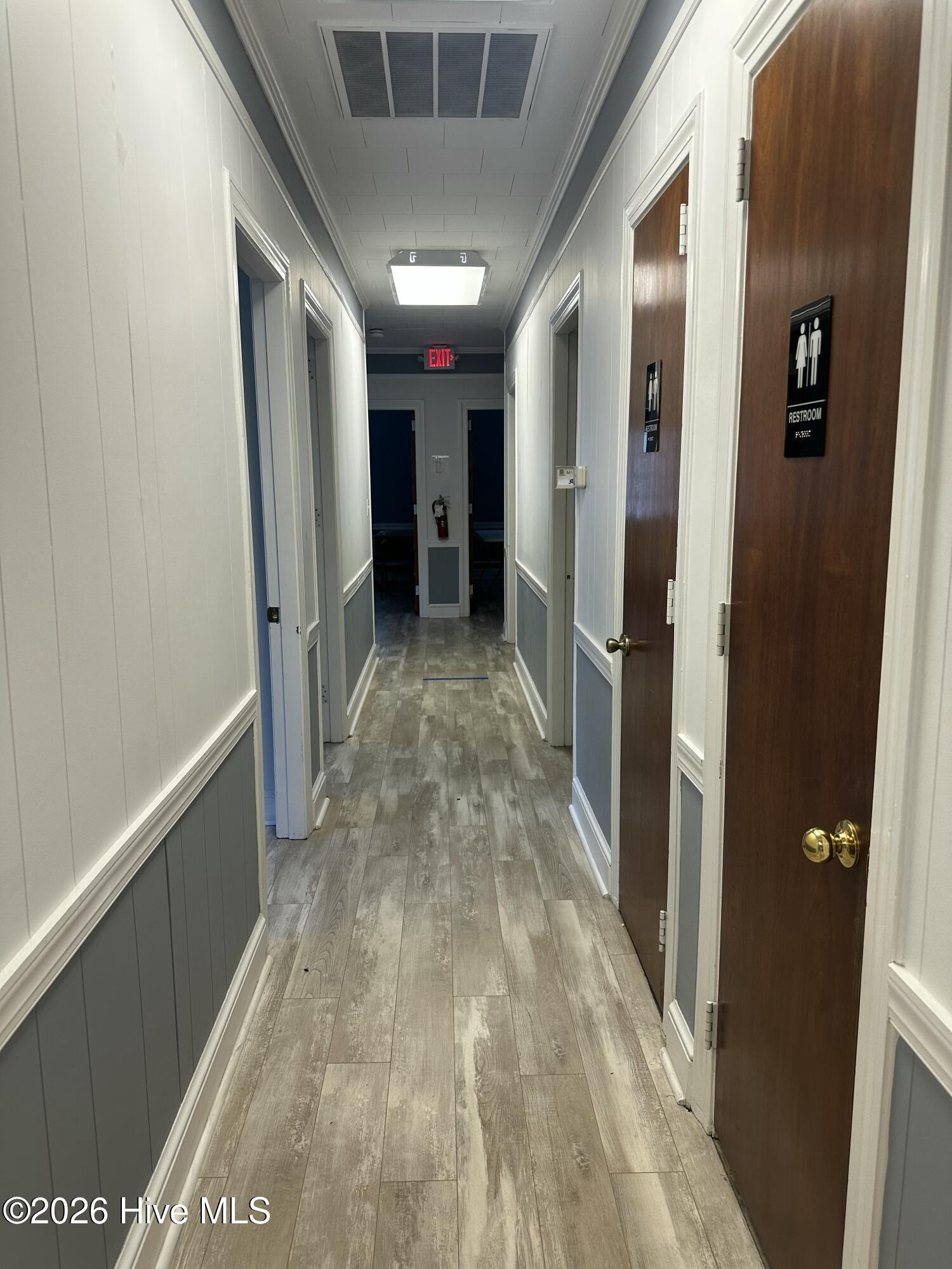 323 Fleet Street Property Photo 5