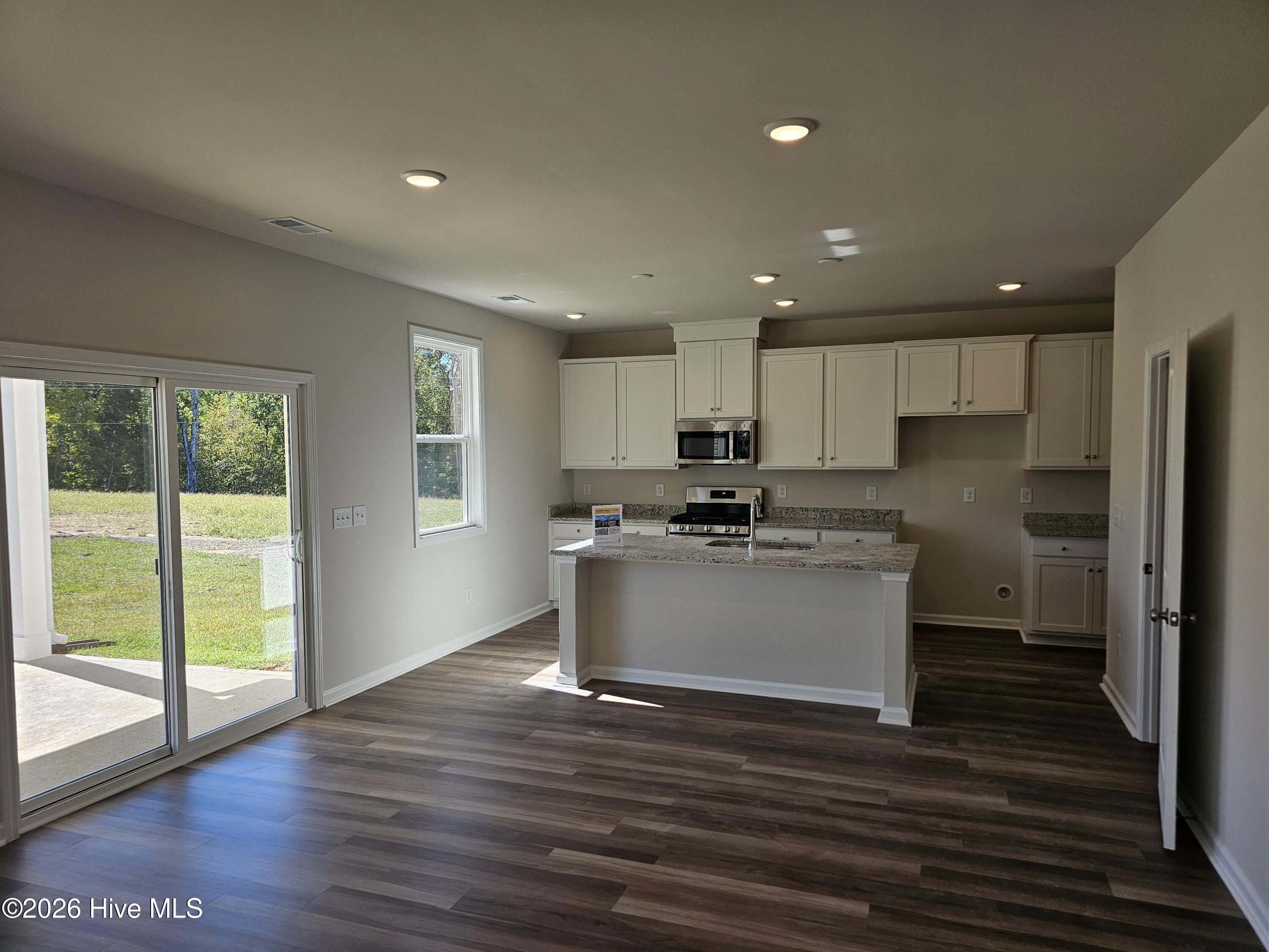 14266 Yellow Jacket Boulevard Property Photo 5