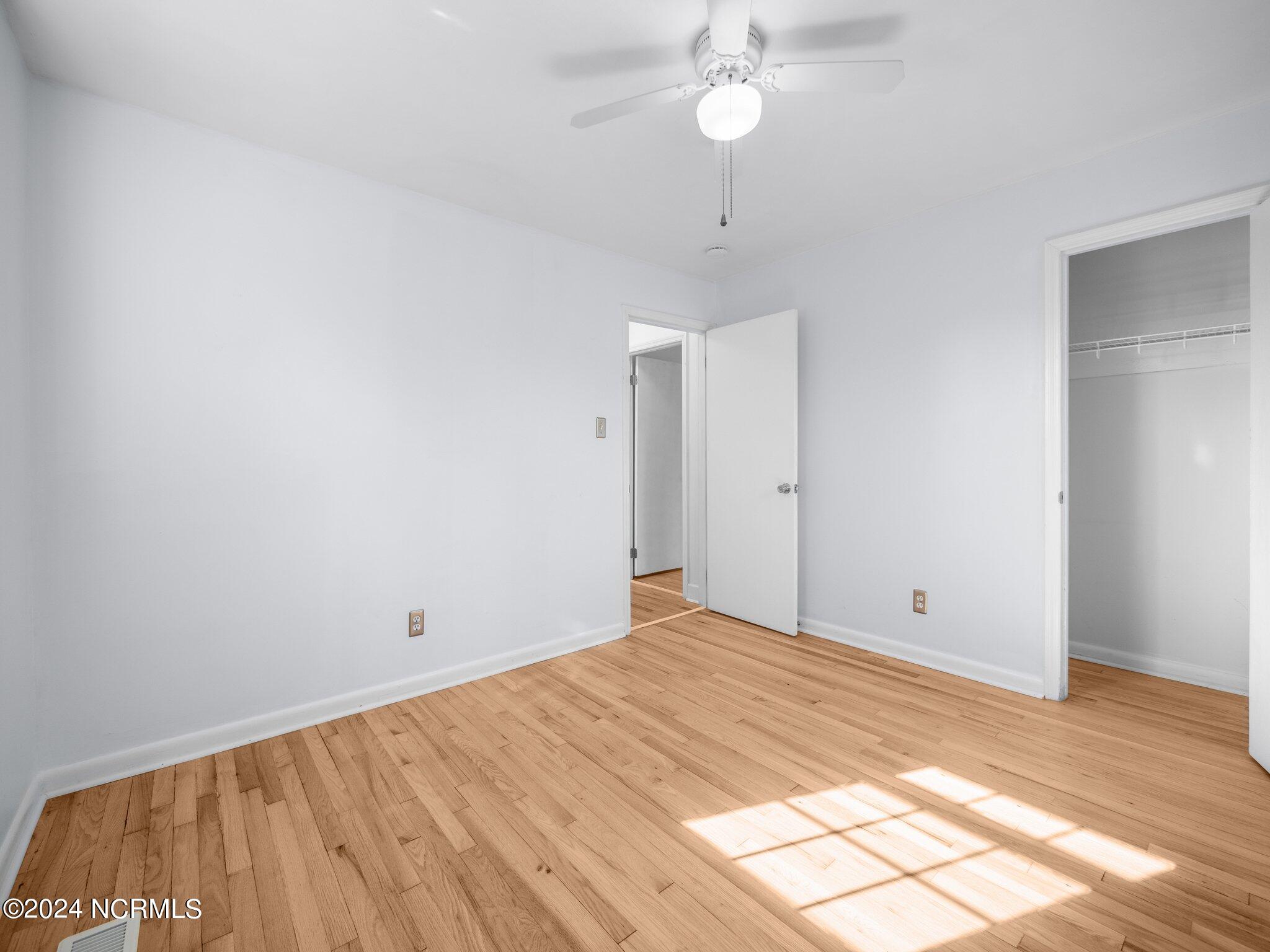 1011 Daniel Place Property Photo 19