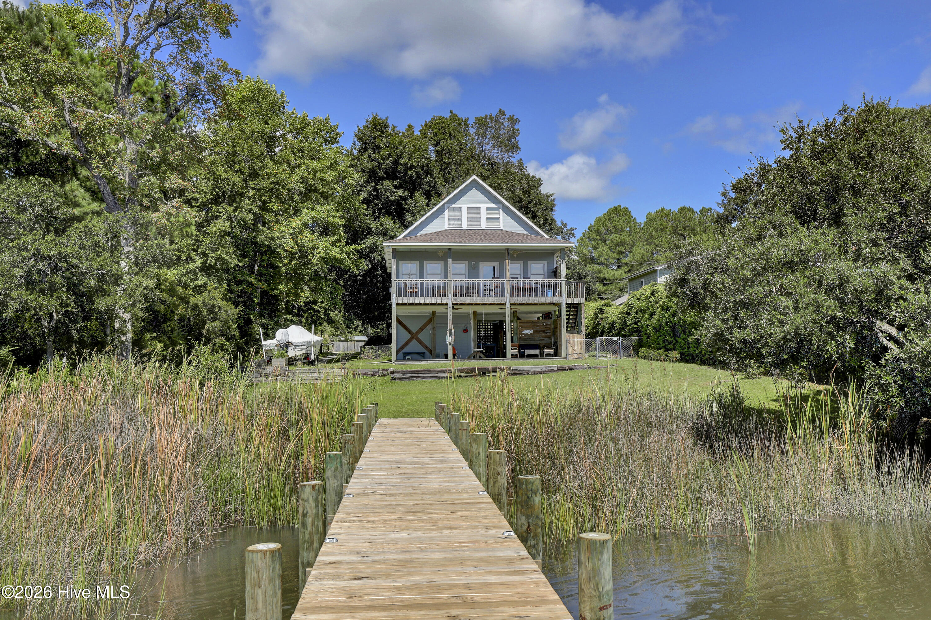 716 Bay Harbor Drive Property Photo 24