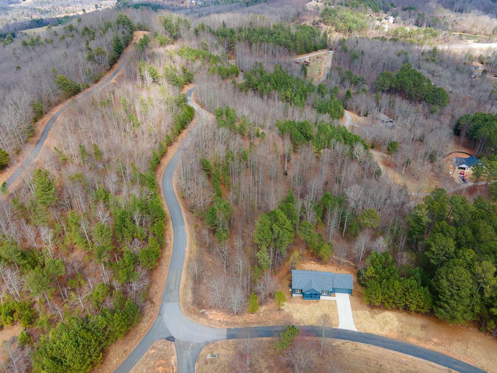 19/20 19 Property Photo 12