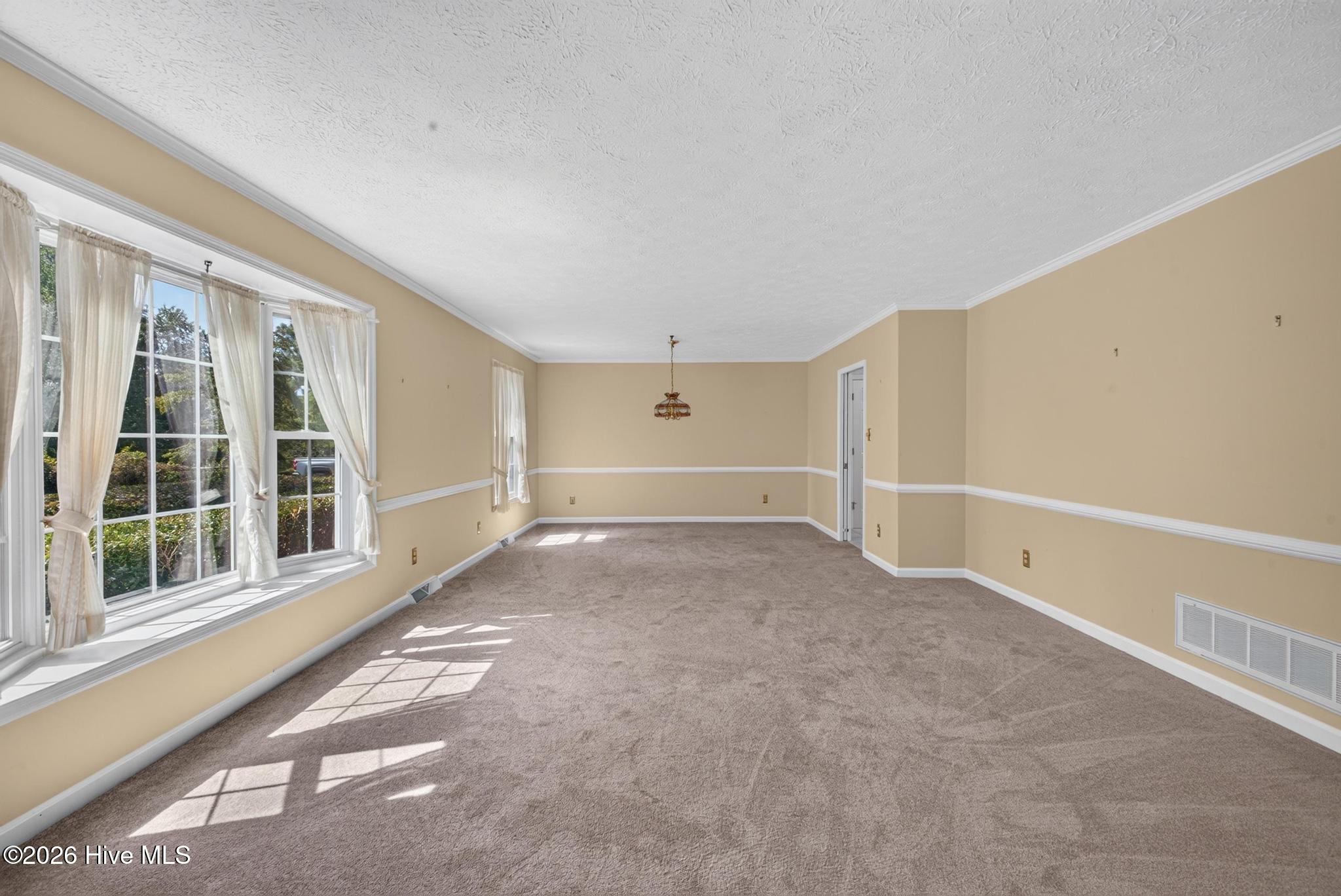 1030 Kismet Drive Property Photo 8