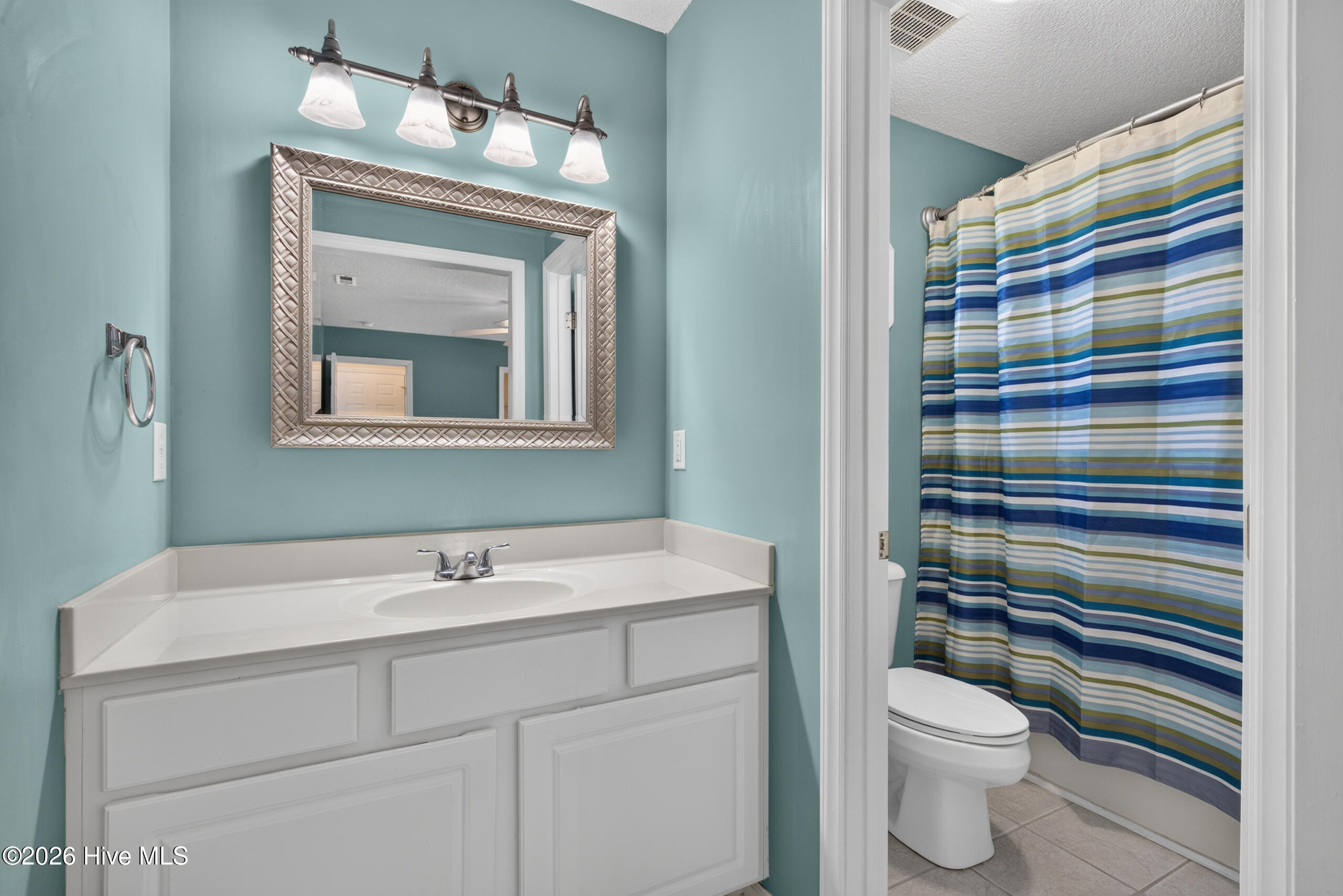 2605 Rothbury Way Property Photo 8
