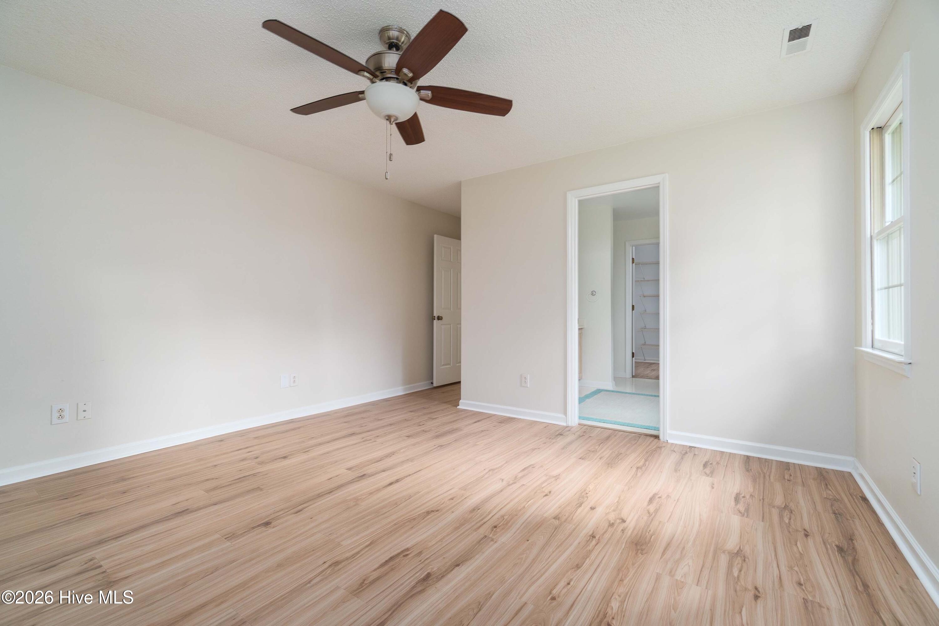 220 Phillips Drive Property Photo 18