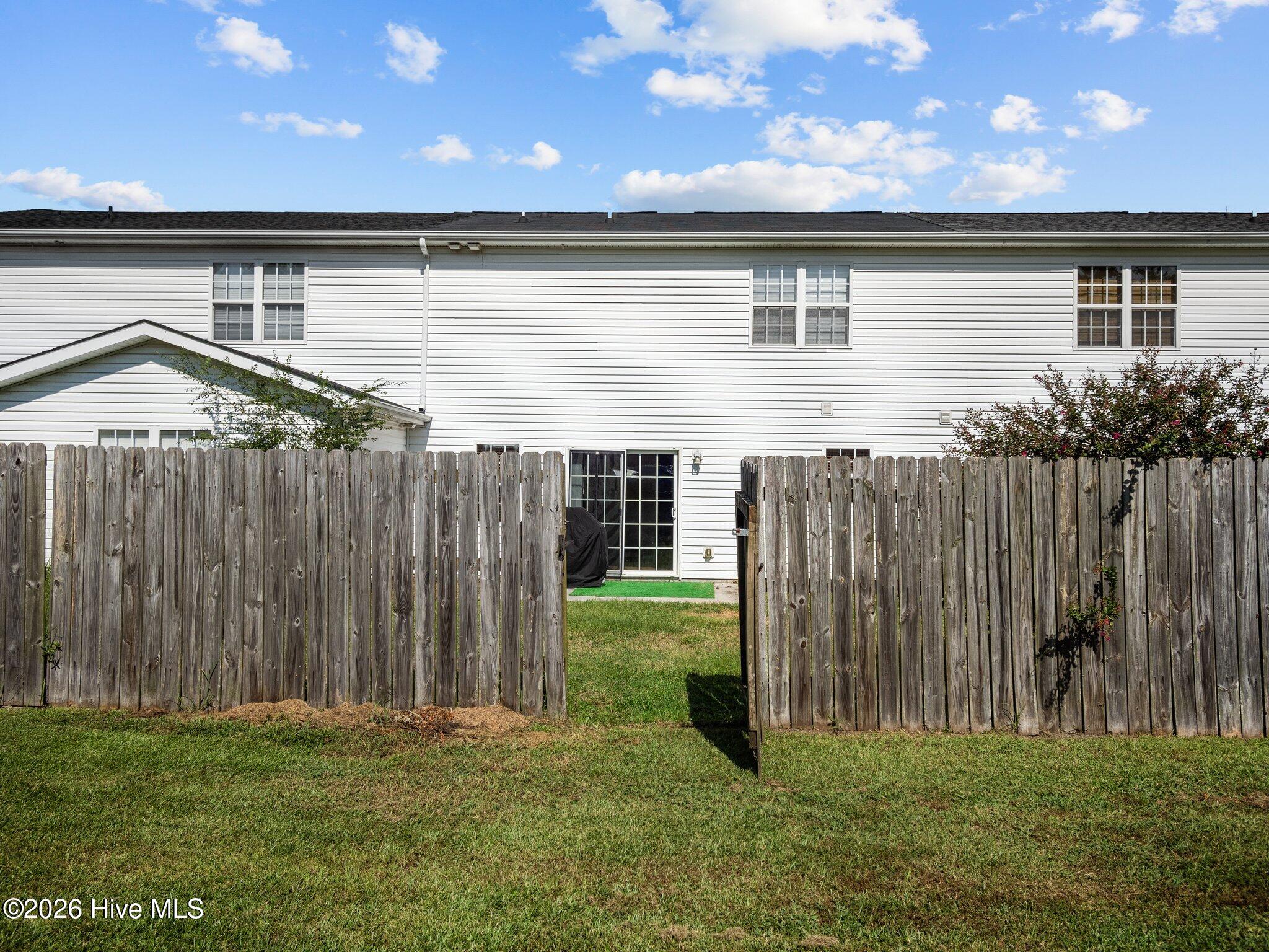 110 Creeker Town Way Property Photo 8