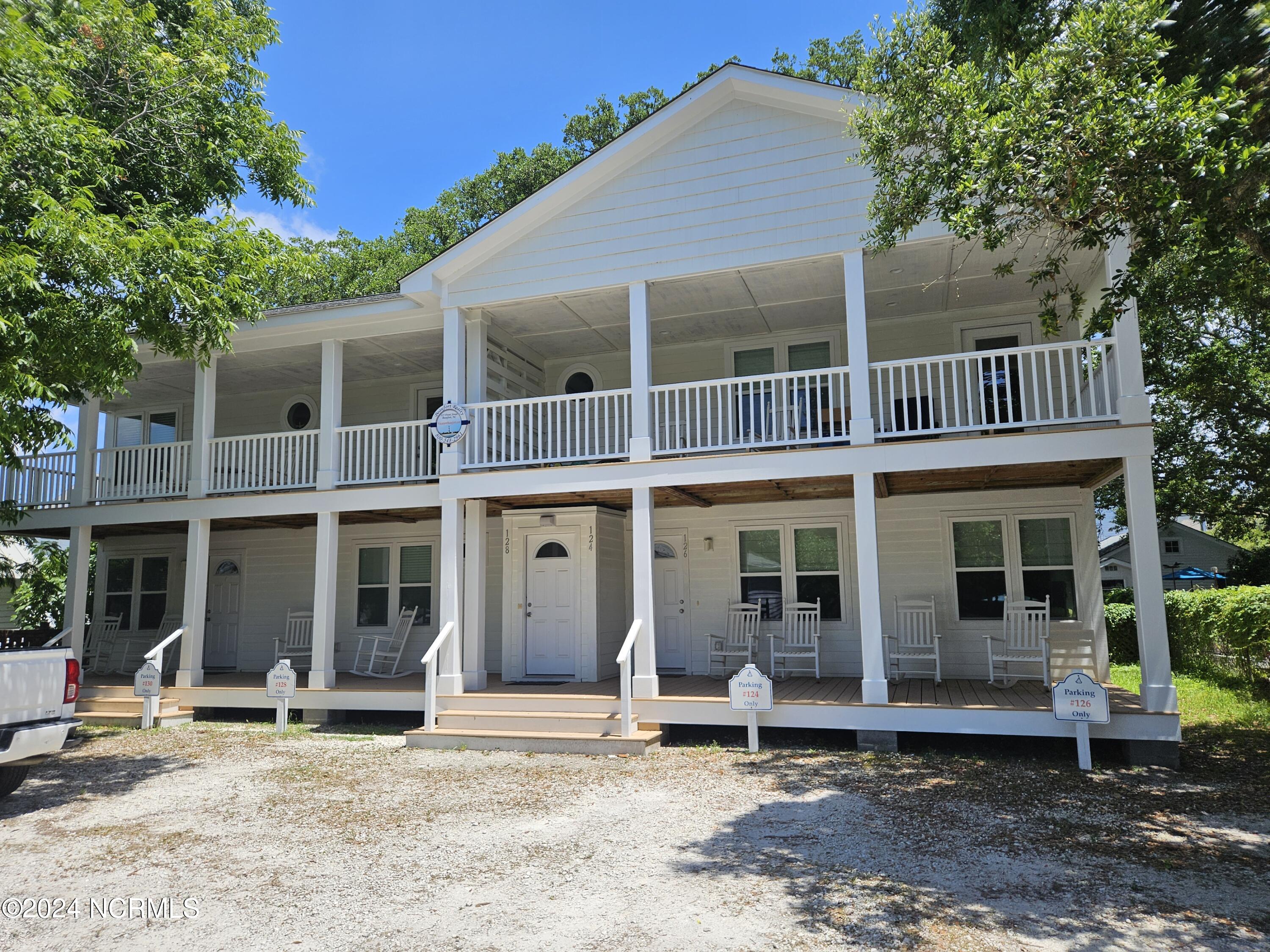 128 Sunset Lane Property Photo 1