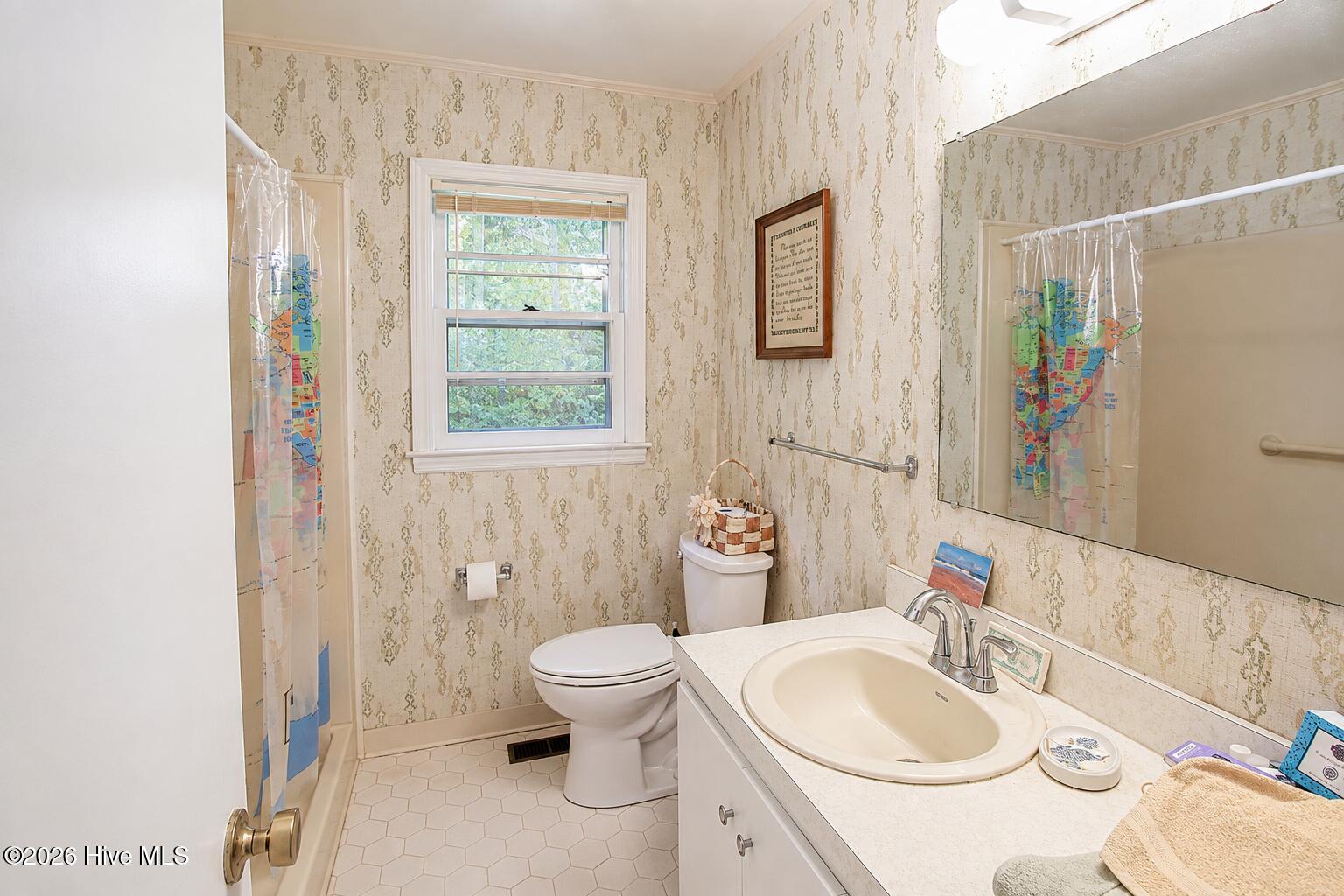 2462 Highway 70 E Property Photo 22
