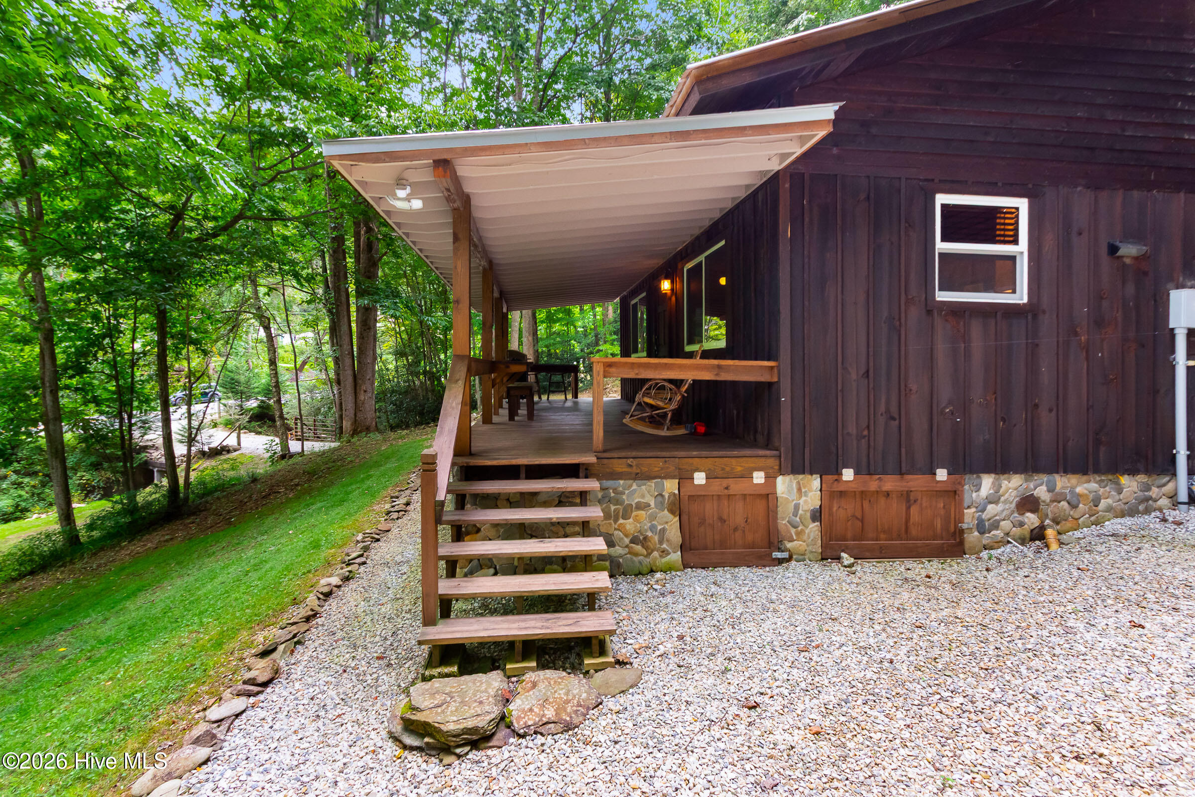 5100 Junaluska Road Property Photo 4