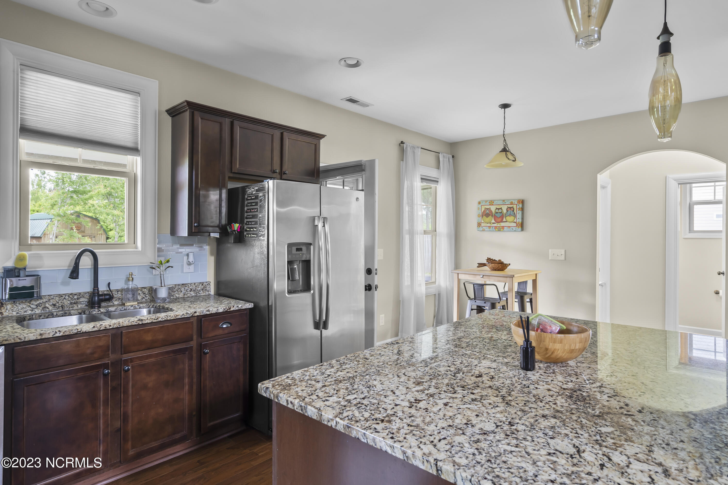801 Iroquois Court Property Photo 14