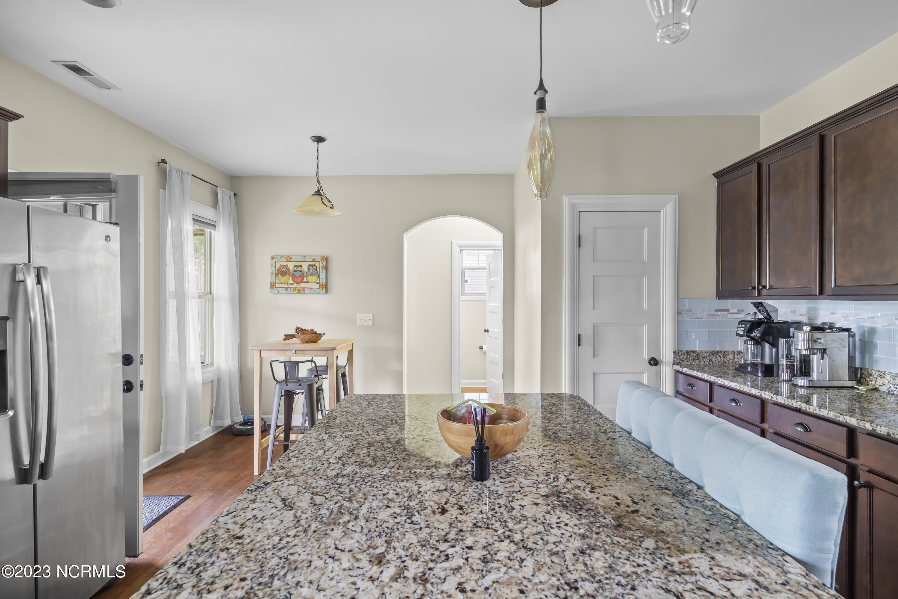 801 Iroquois Court Property Photo 15