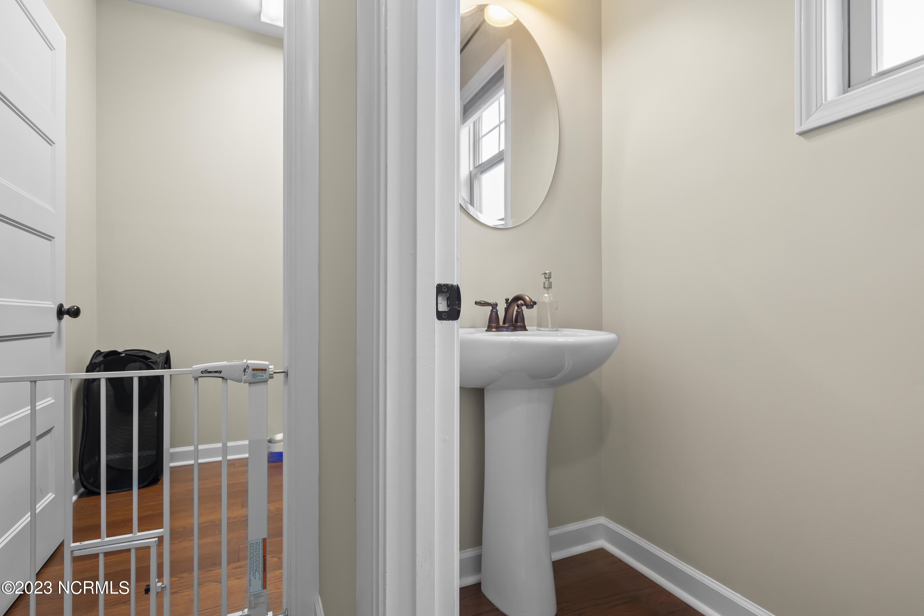 801 Iroquois Court Property Photo 18