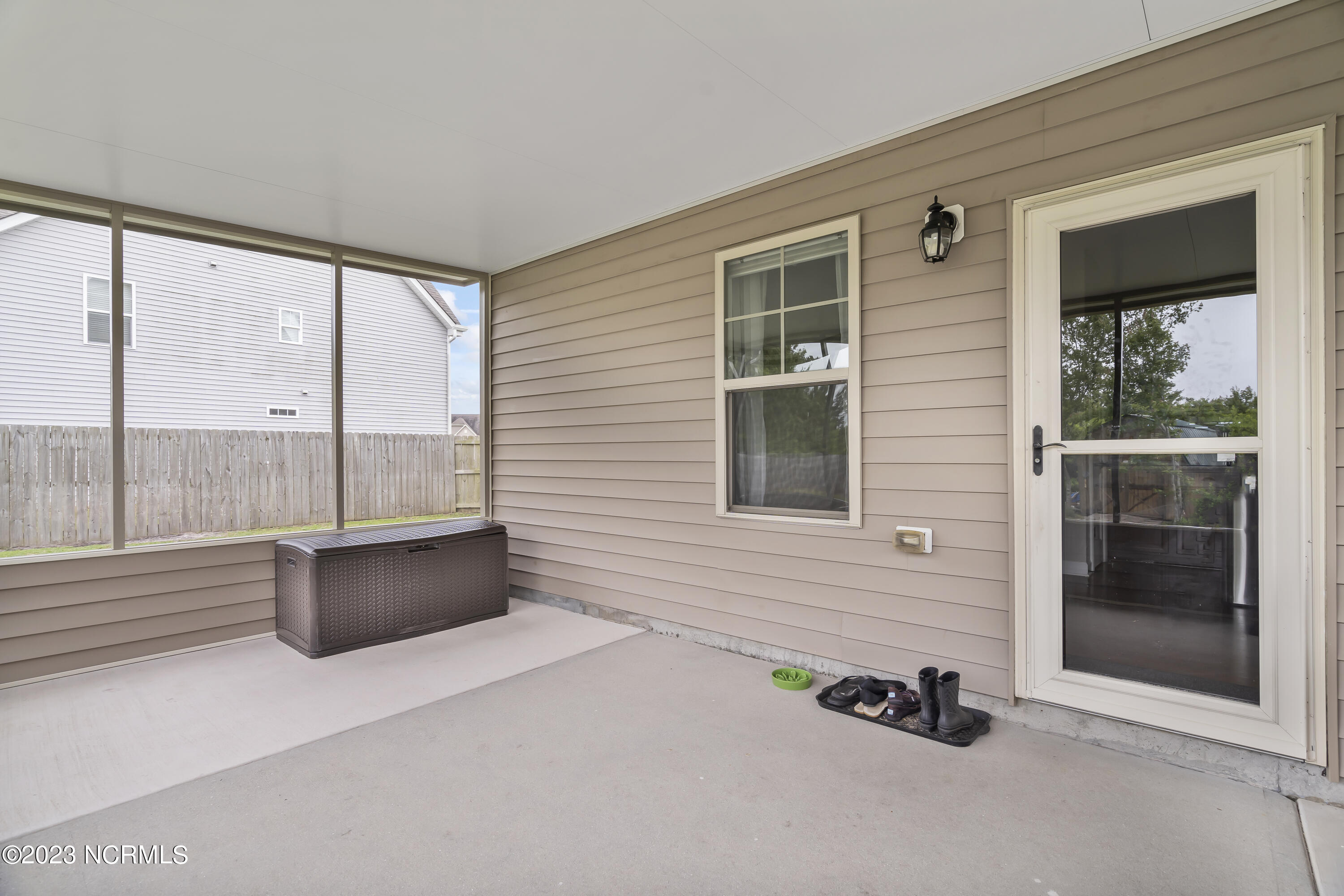 801 Iroquois Court Property Photo 34