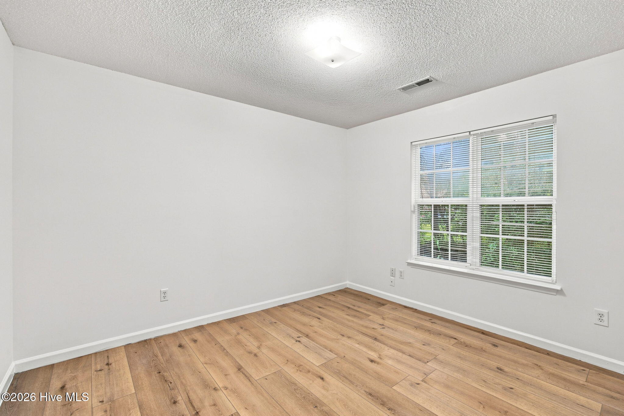 702 William And Mary Place Property Photo 25