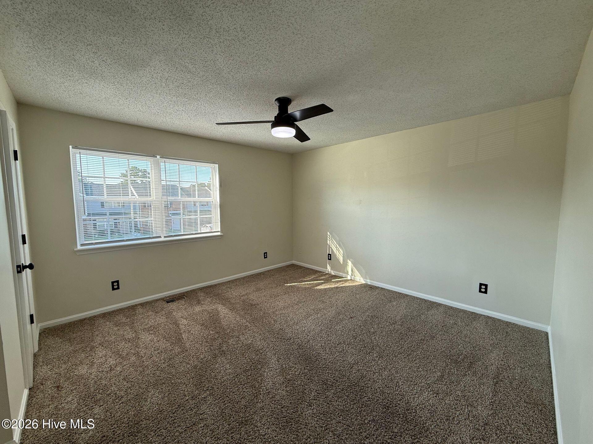 432 Myrtlewood Circle Property Photo 8