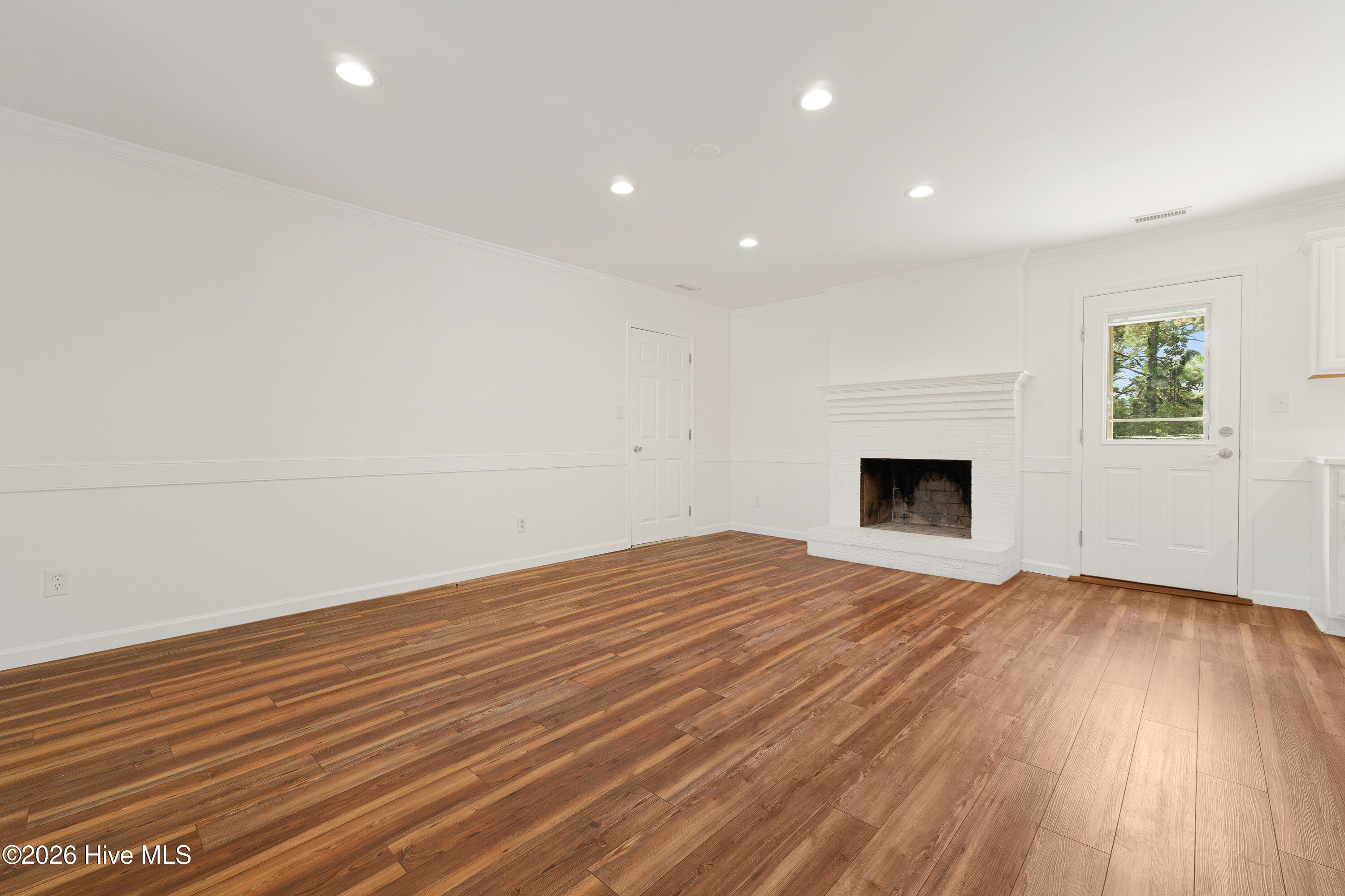 109 Pleasant Drive Property Photo 10