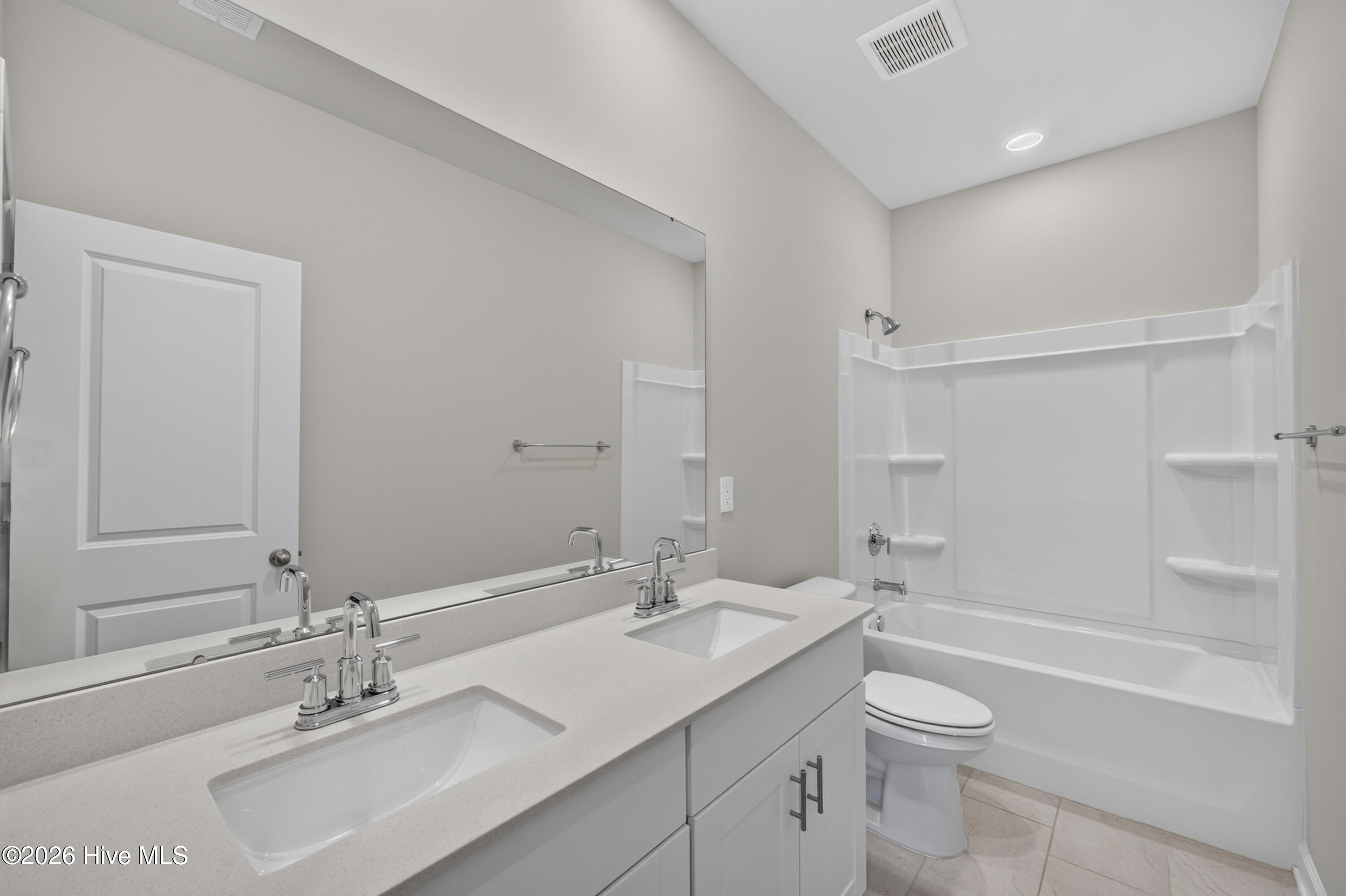 669 Blackthorne Circle Nw Property Photo 12
