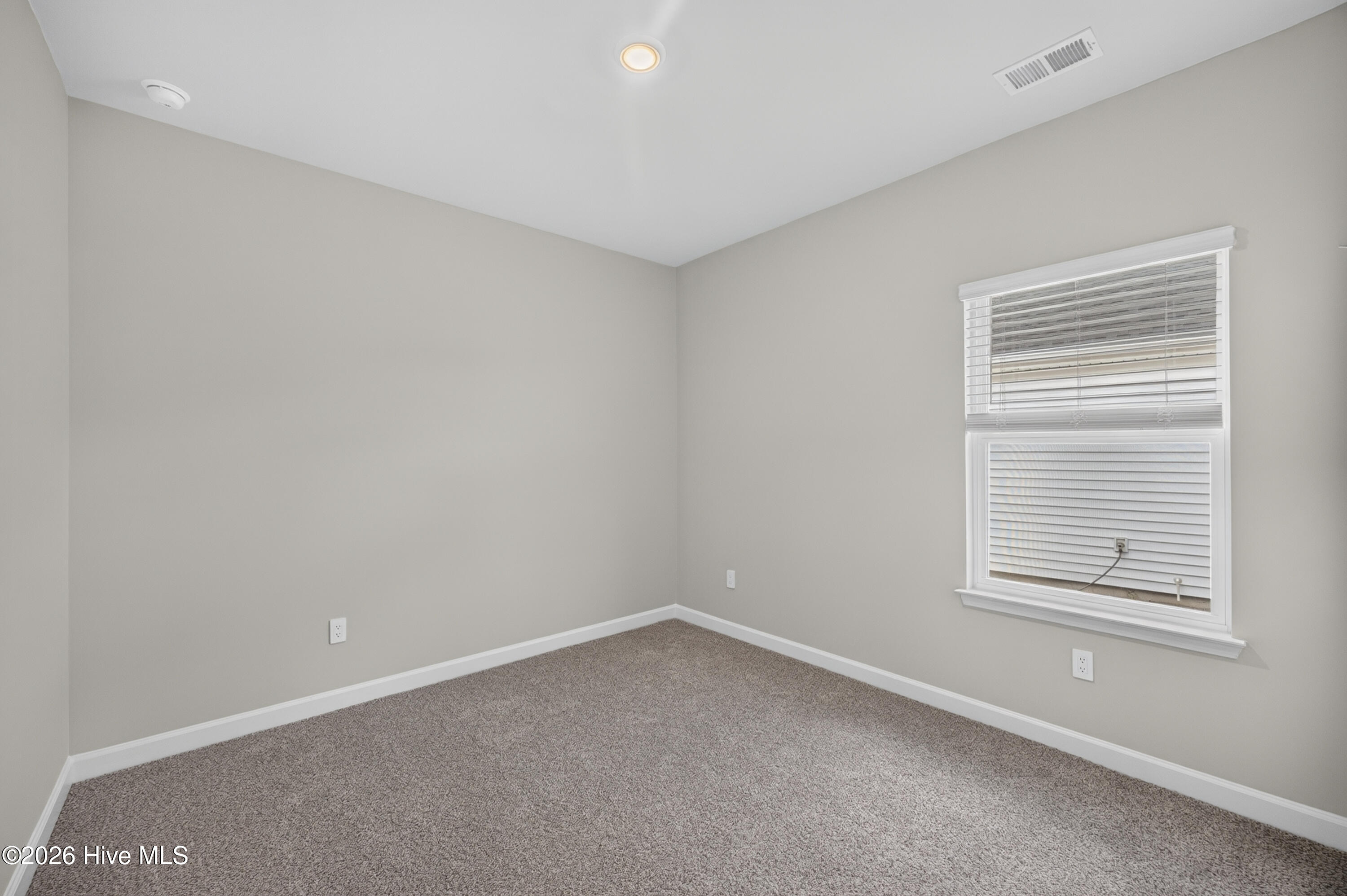 669 Blackthorne Circle Nw Property Photo 15