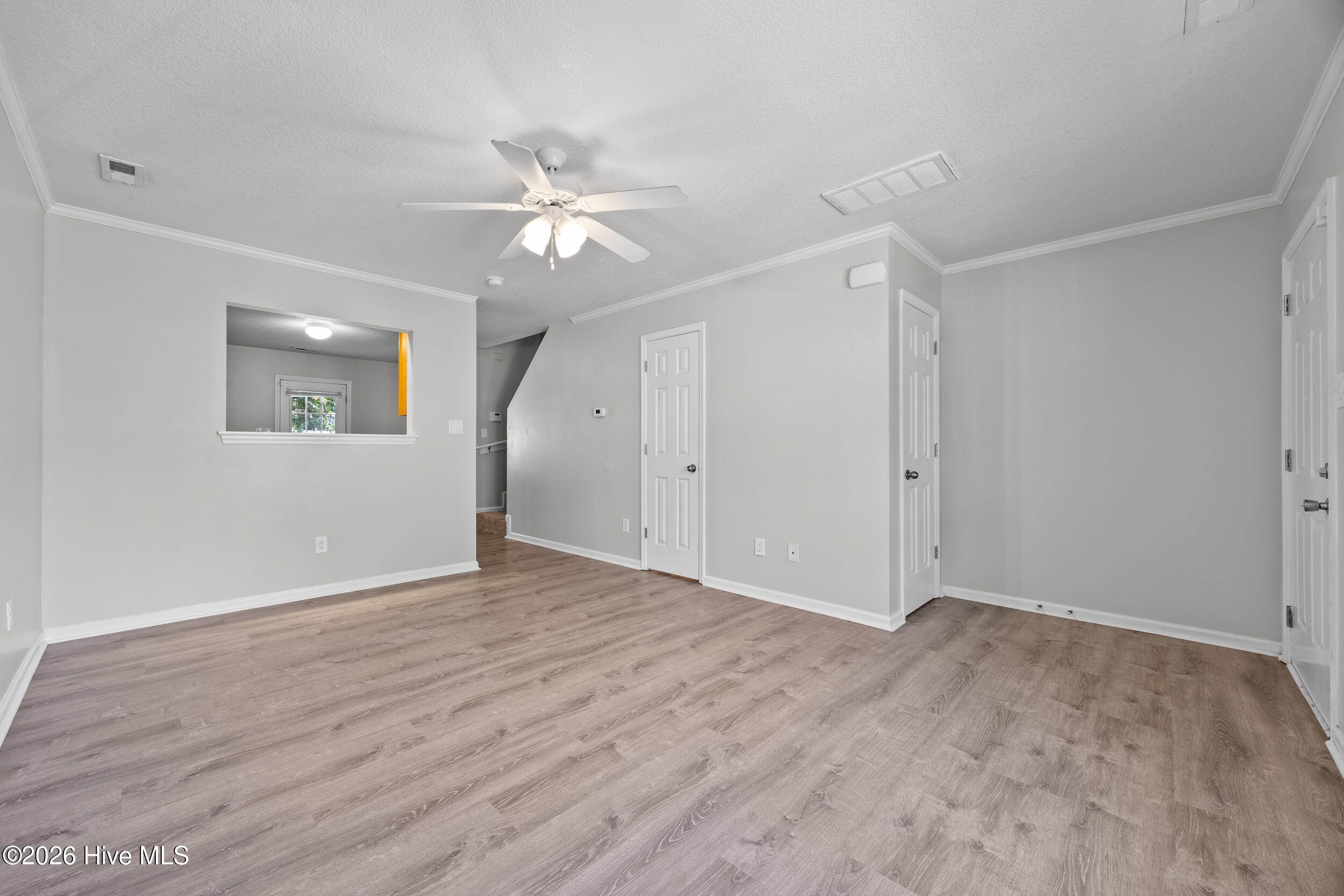 27 E Doris Avenue 107 Property Photo 8