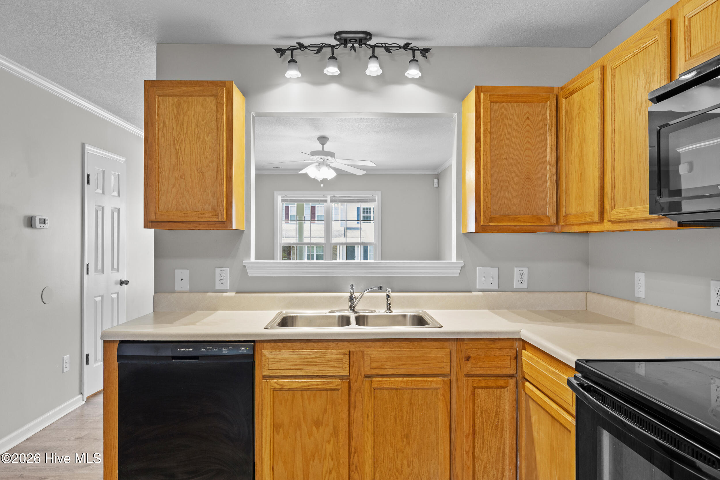 27 E Doris Avenue 107 Property Photo 16