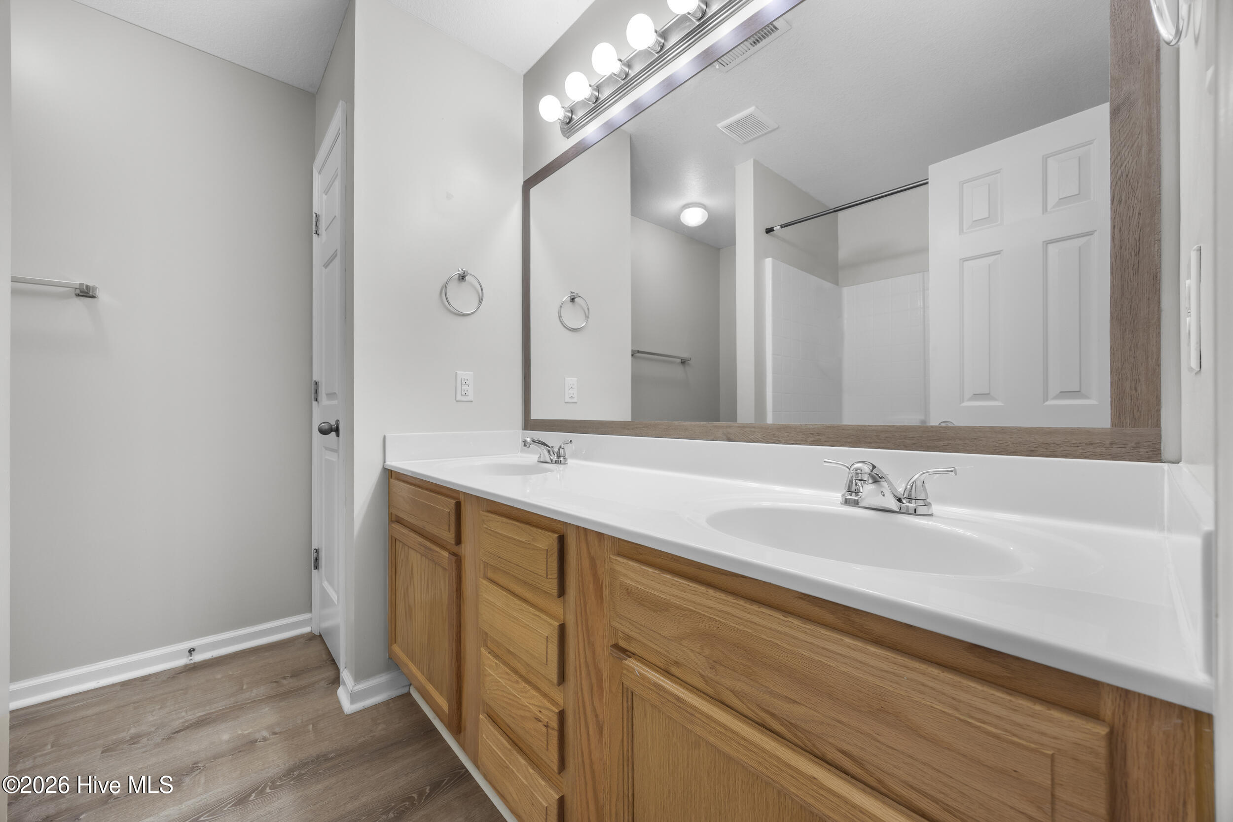 27 E Doris Avenue 107 Property Photo 22