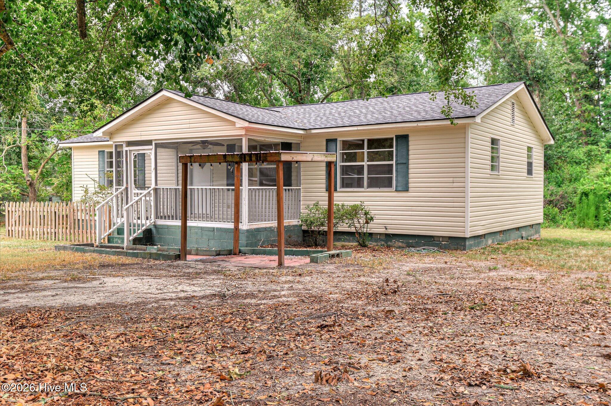 1333 Maddox Drive Property Photo 3