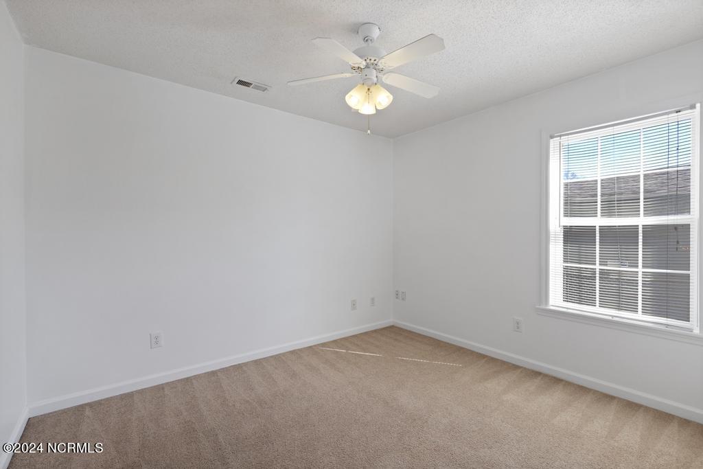 1302 Davis Street Property Photo 15