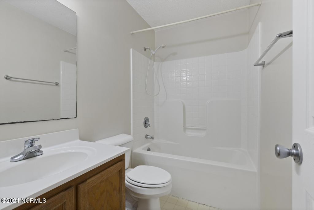 1302 Davis Street Property Photo 17