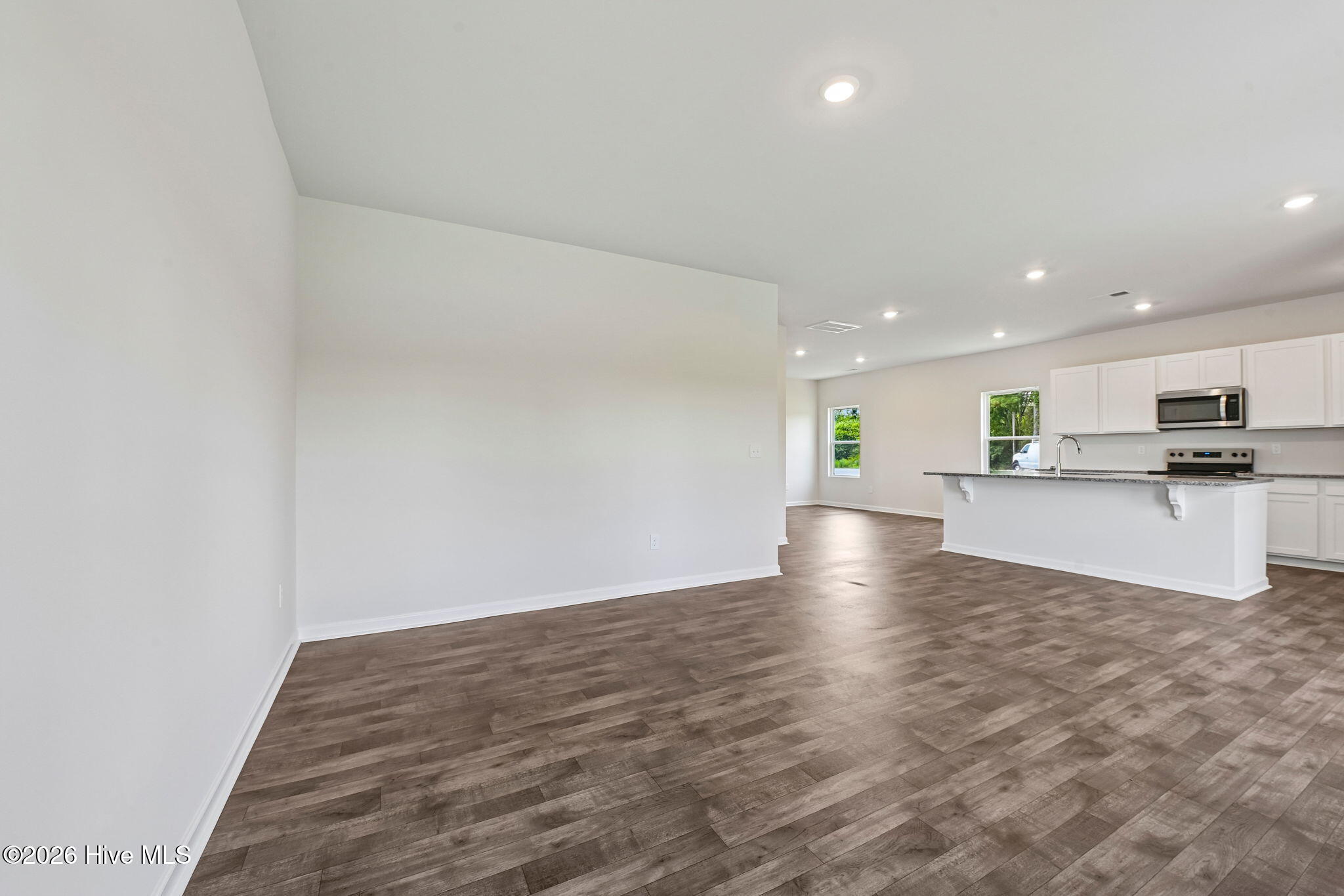 211 Hallwood Drive Property Photo 14
