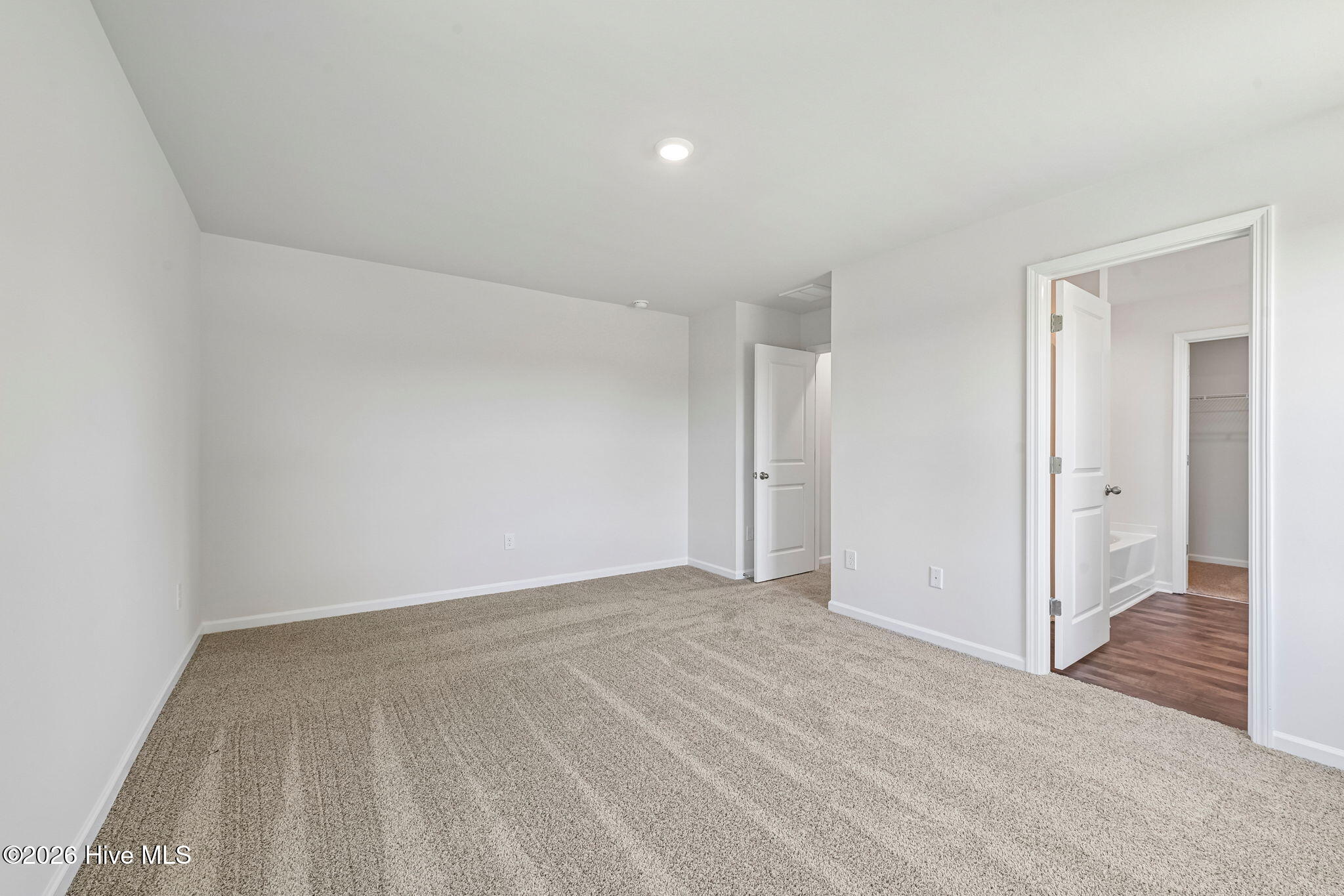 211 Hallwood Drive Property Photo 23