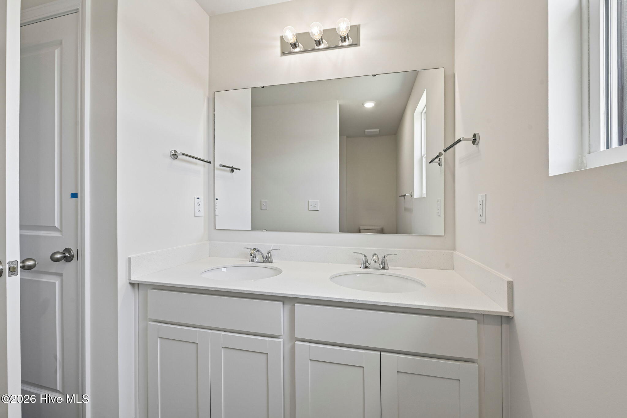 211 Hallwood Drive Property Photo 35