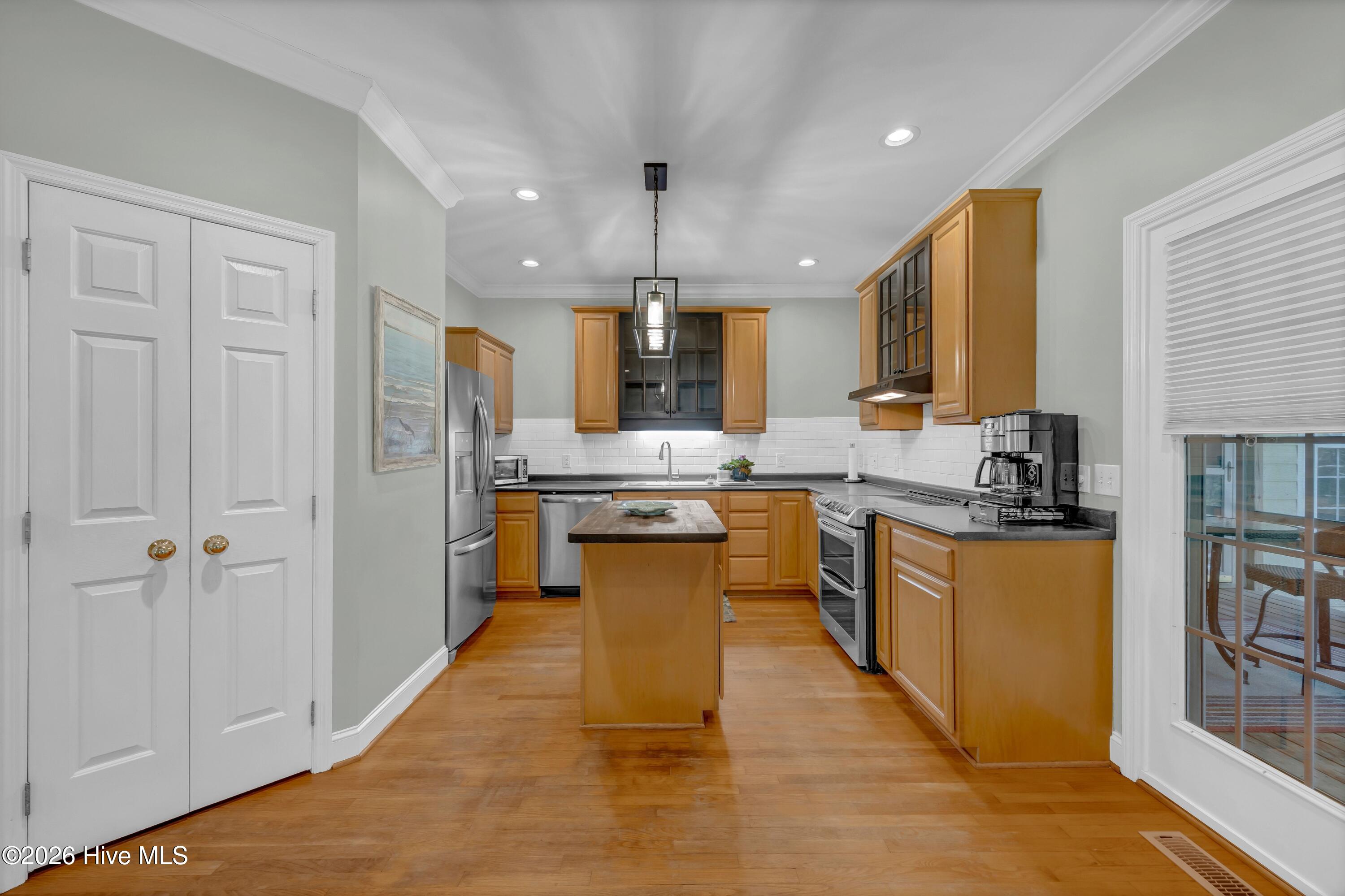 2373 Sunset Harbor Road Se Property Photo 7