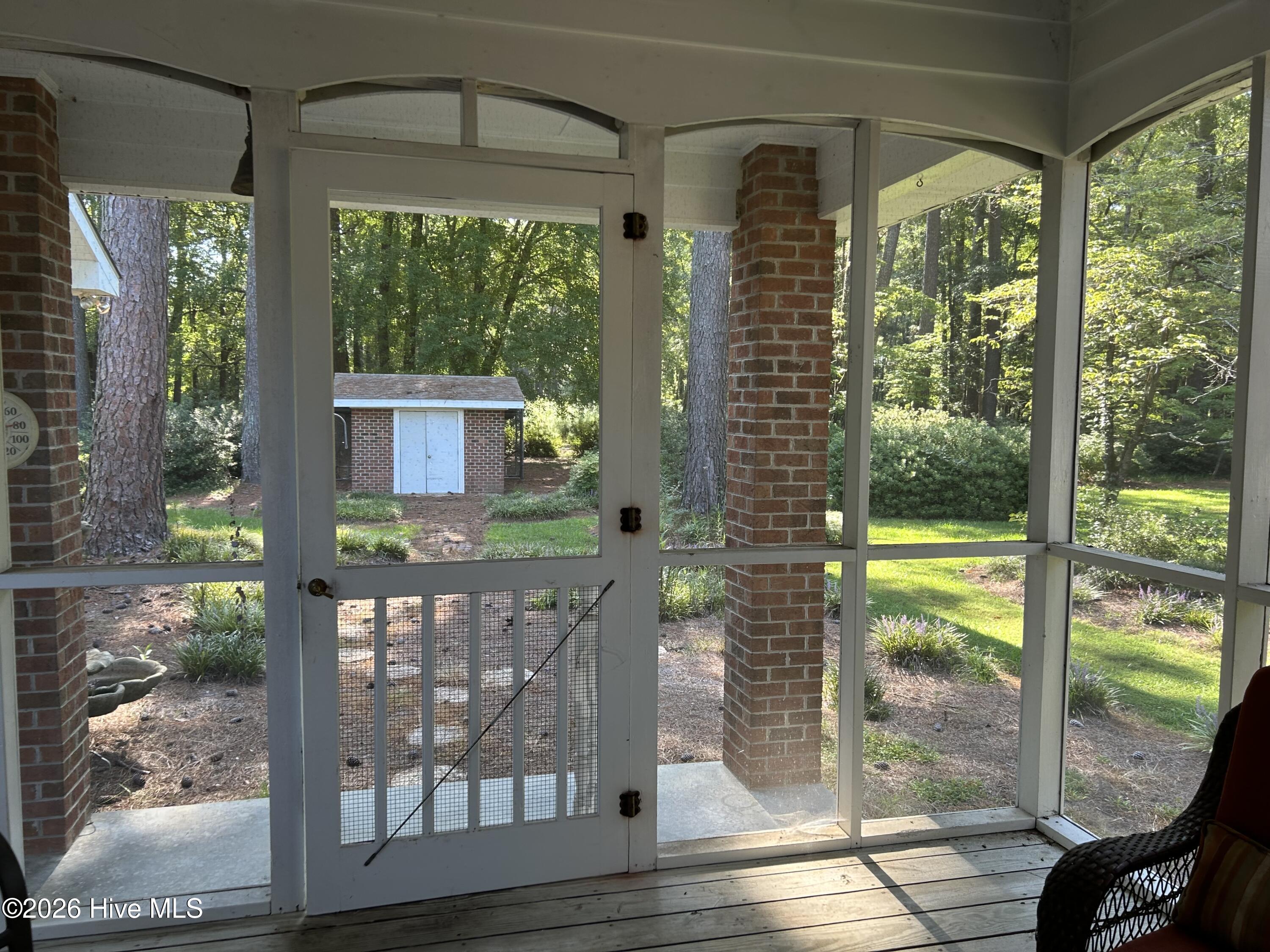 1738 Paul Barnes Road Property Photo 16