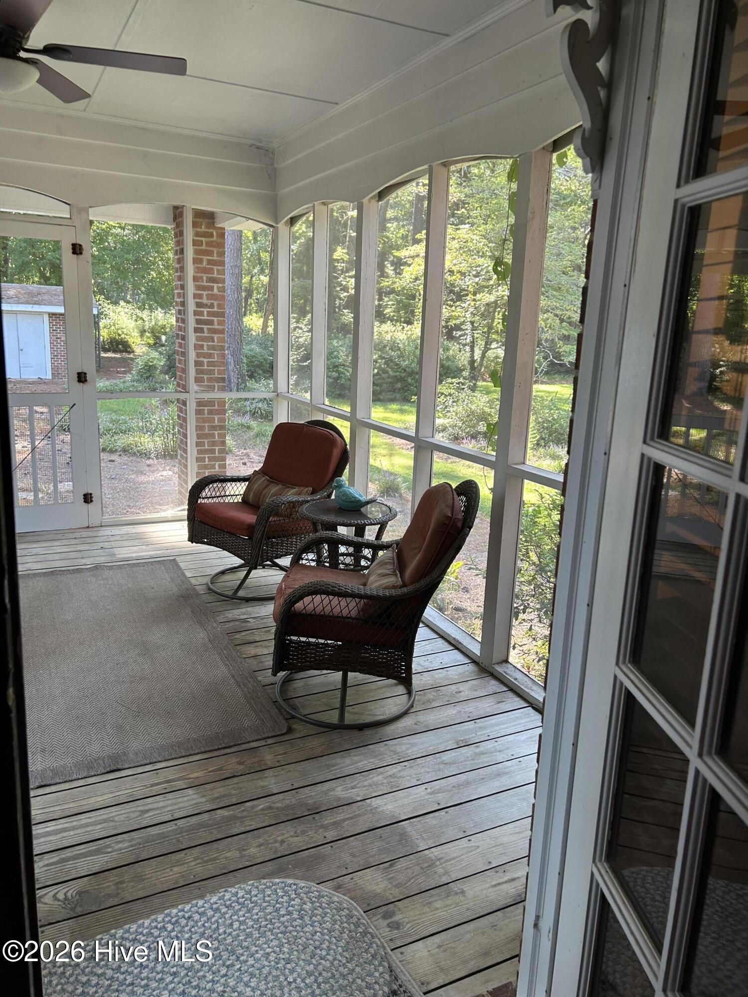 1738 Paul Barnes Road Property Photo 17