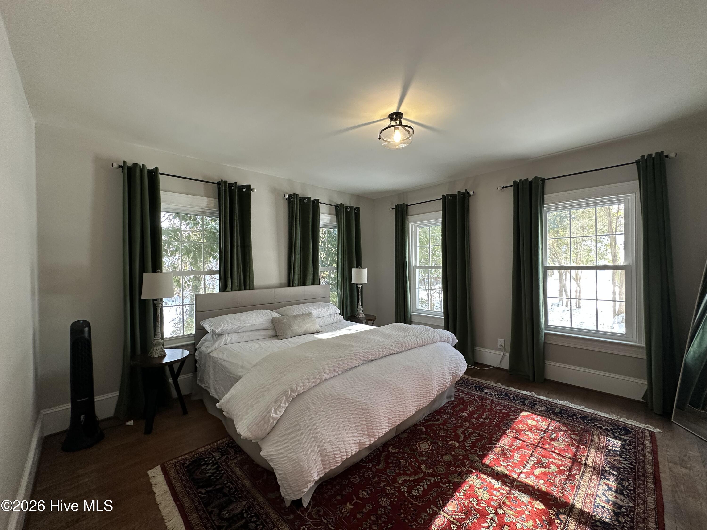 114 E 12th Street Property Photo 16