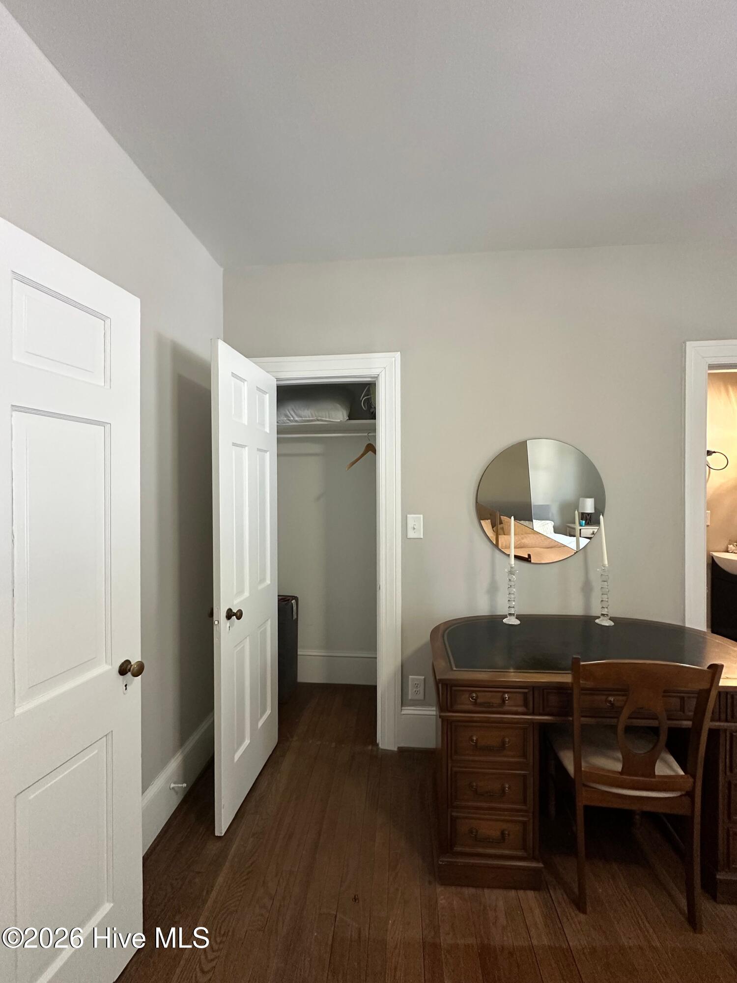 114 E 12th Street Property Photo 19