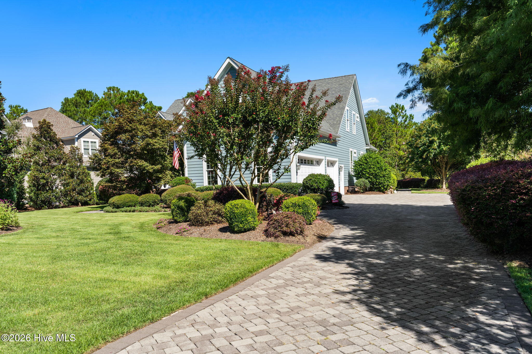 3830 Ridge Crest Drive Property Photo 4