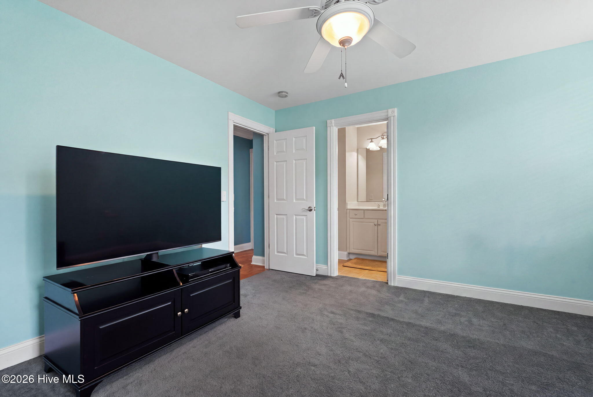 3830 Ridge Crest Drive Property Photo 24