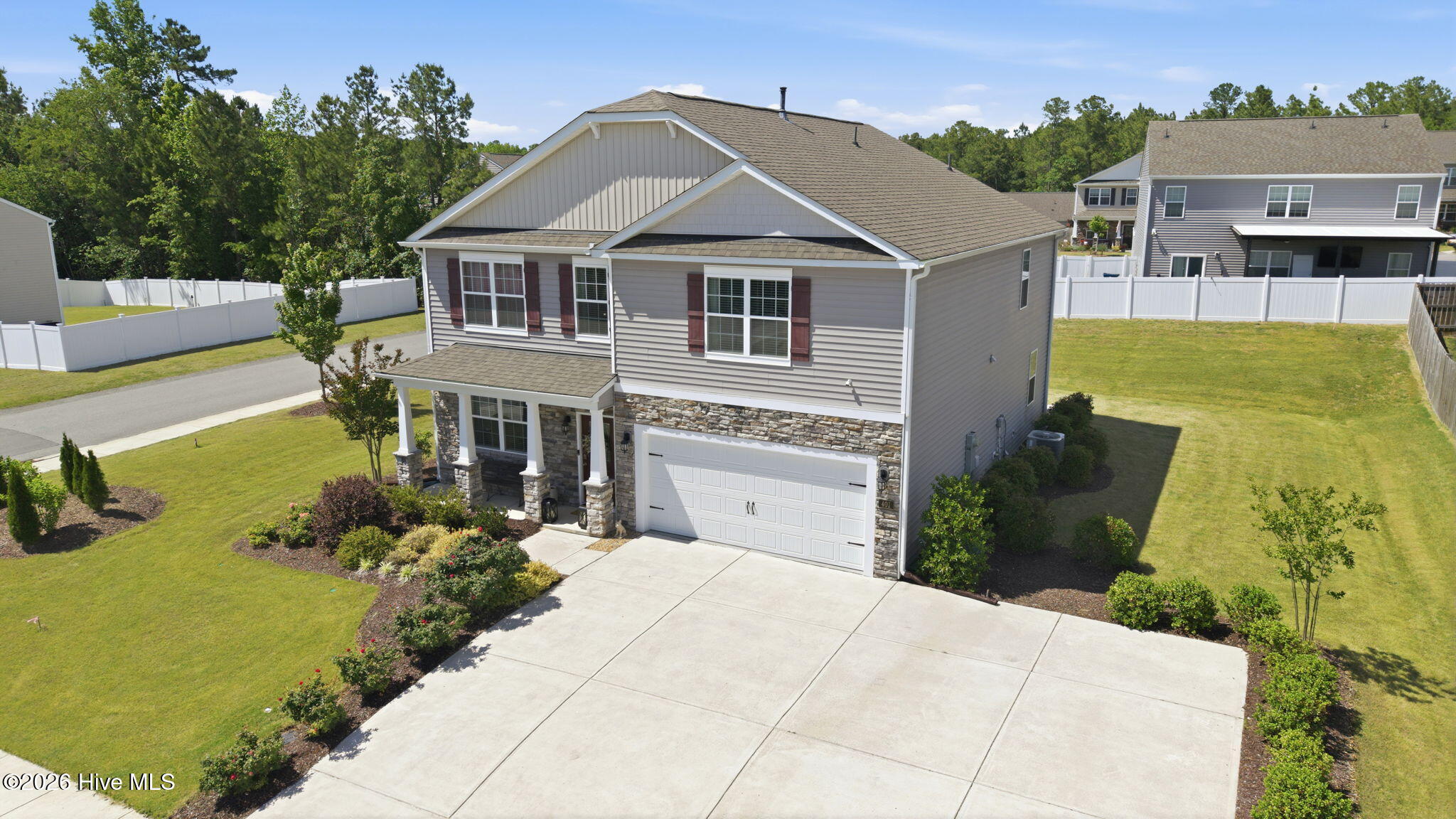 401 Apricot Lane Property Photo 3