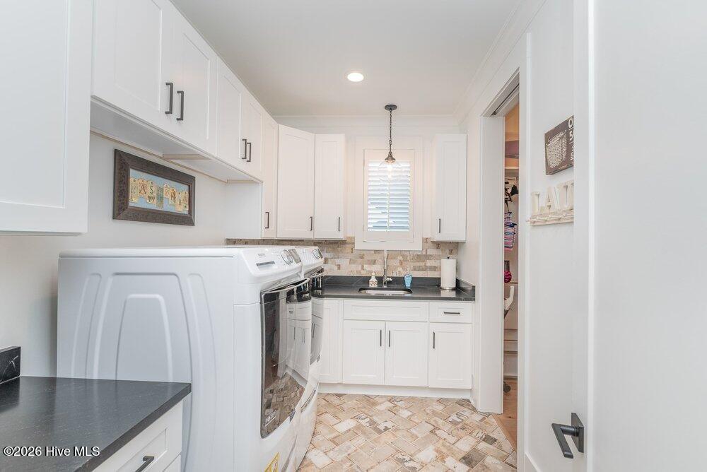705 Campana Drive Property Photo 30