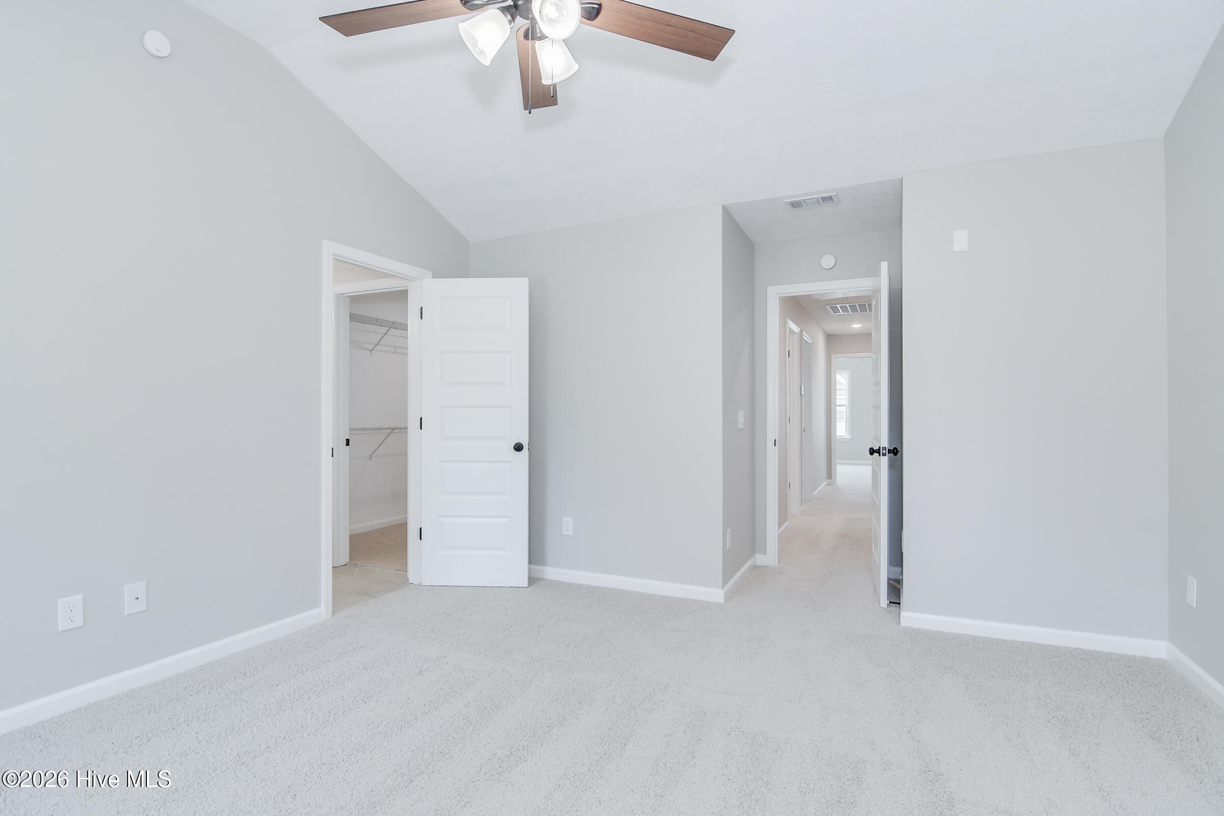 1062 Linsmore Avenue Property Photo 18