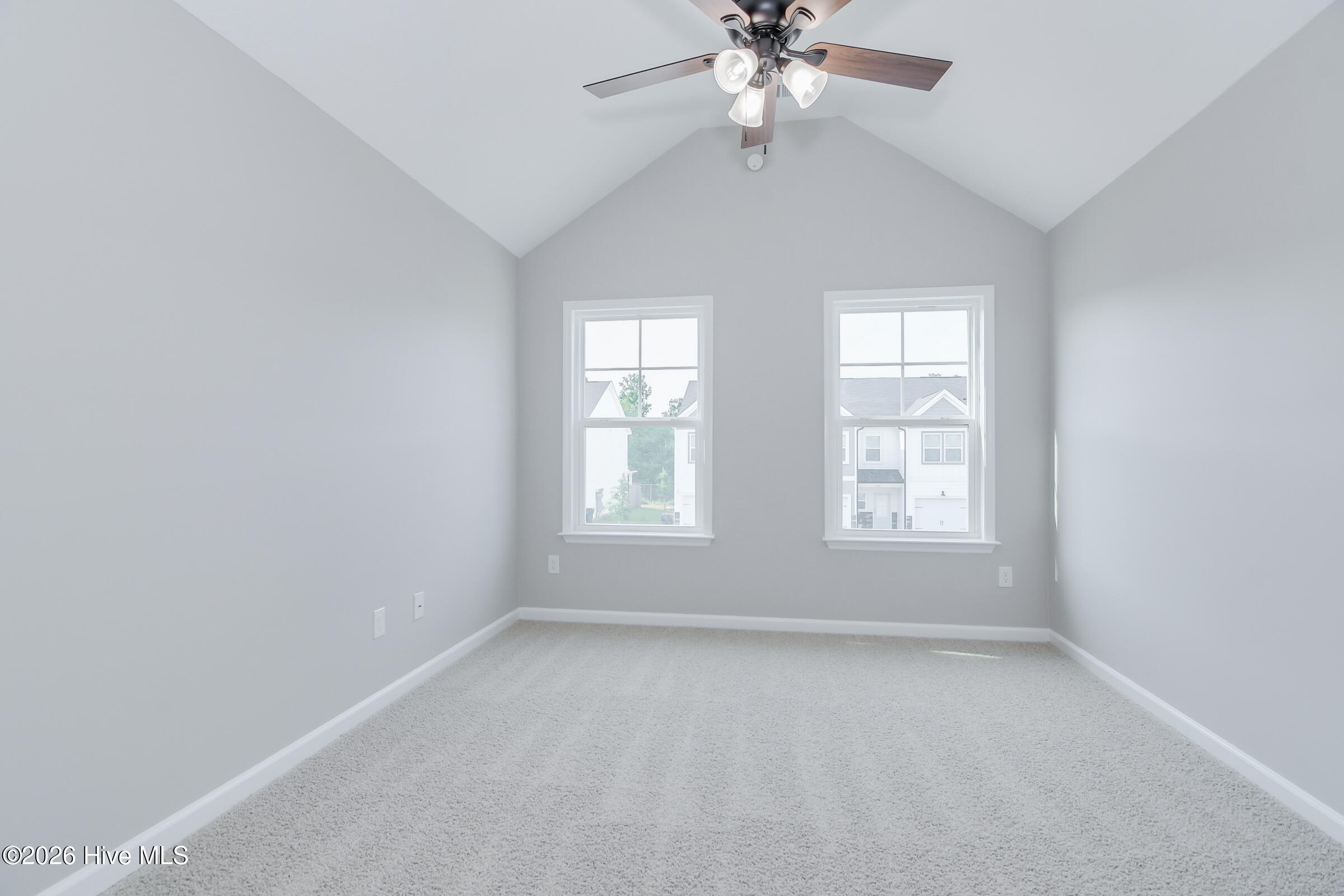 1062 Linsmore Avenue Property Photo 23