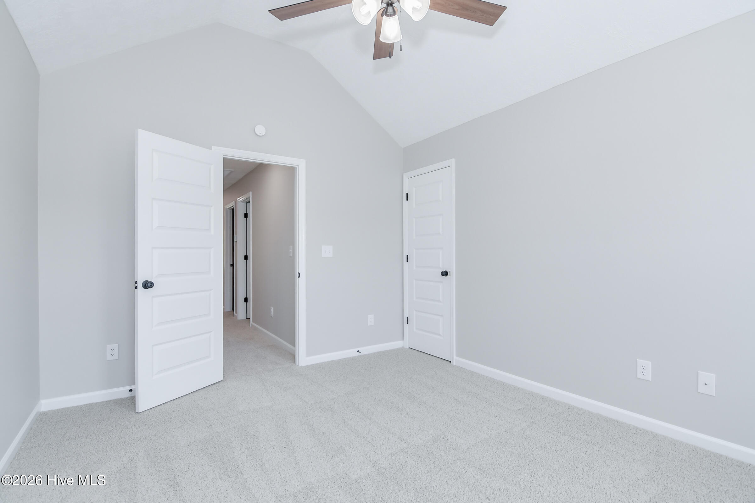 1062 Linsmore Avenue Property Photo 24