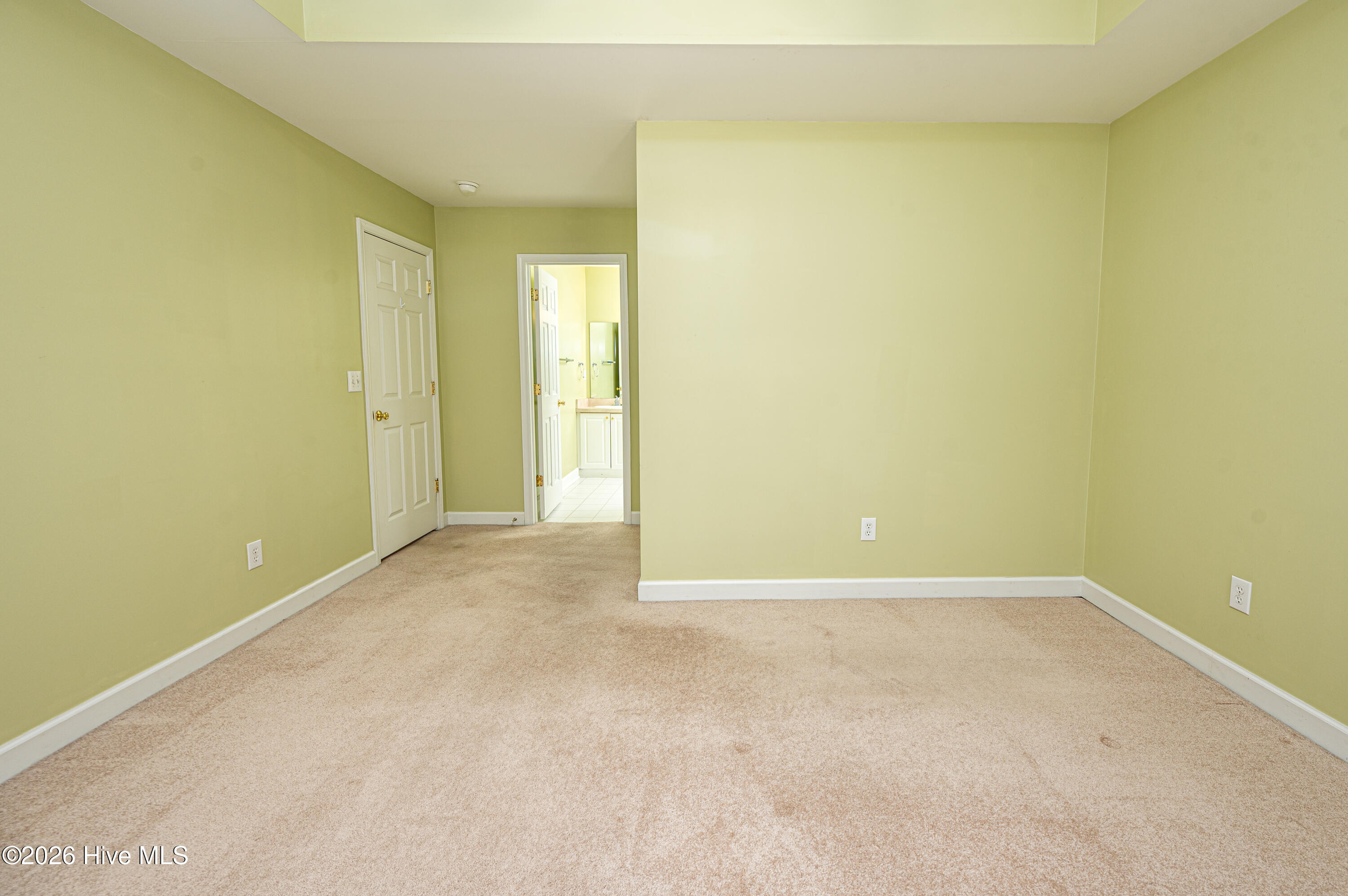 118 Monterey Circle Property Photo 14