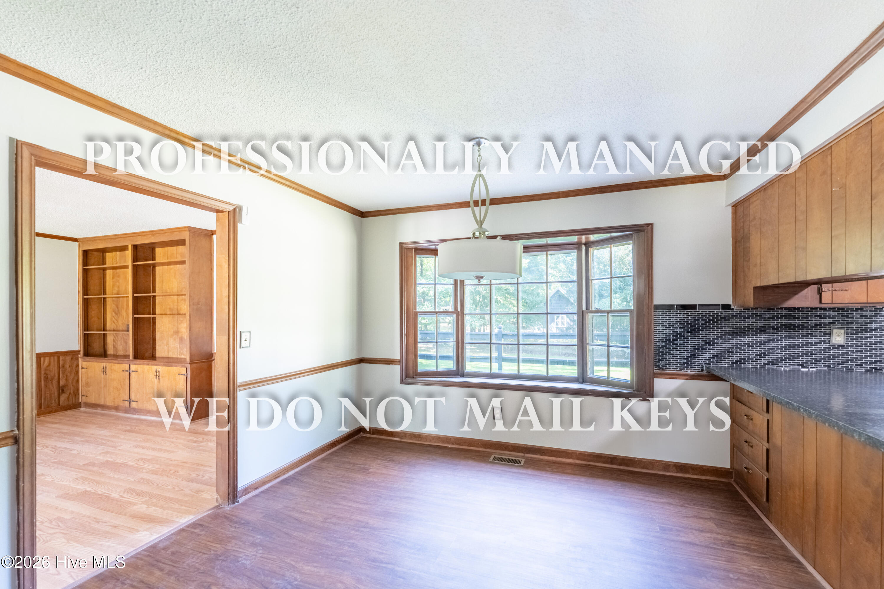 344 Whitehall Drive Property Photo 8