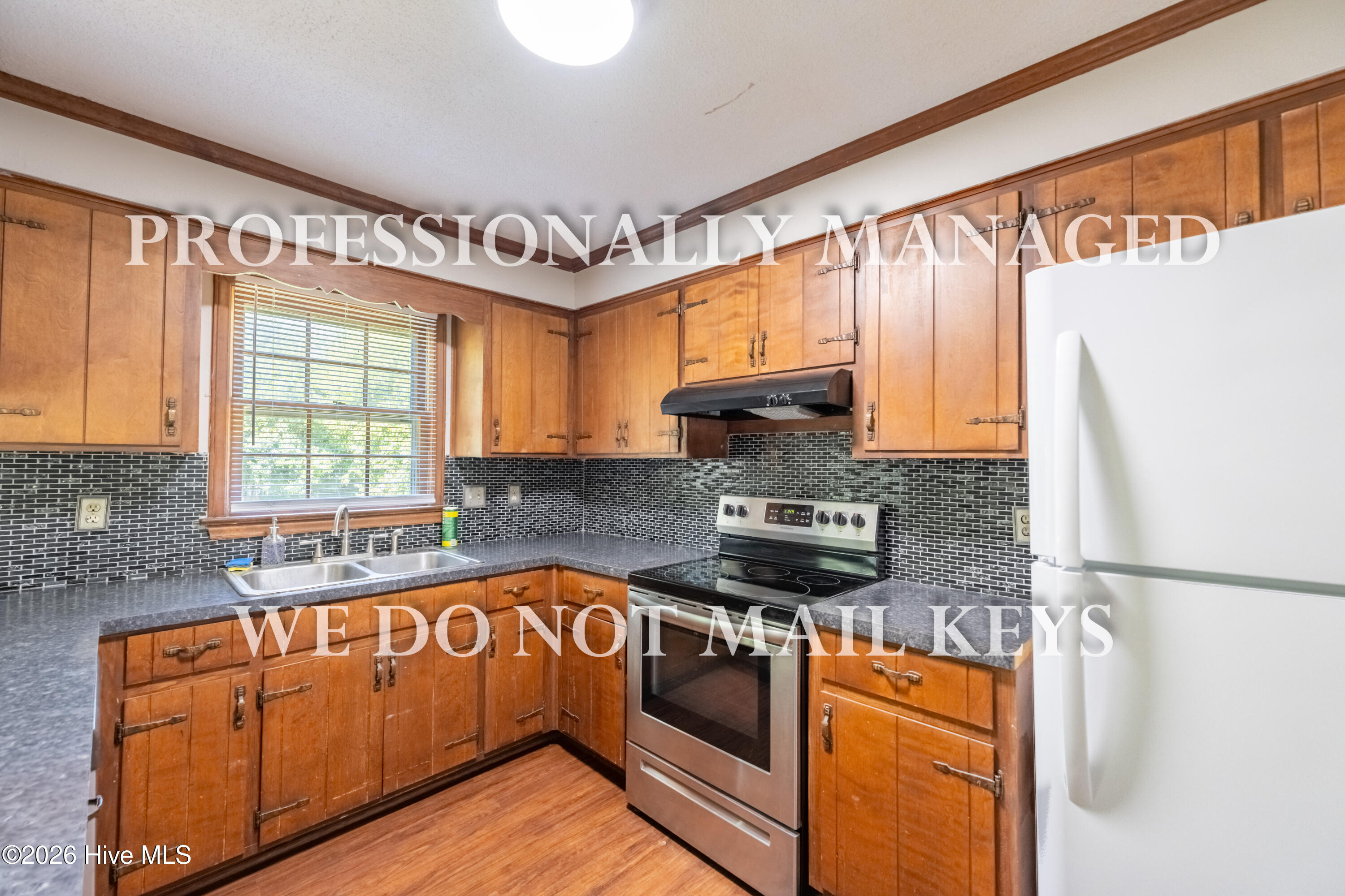 344 Whitehall Drive Property Photo 10