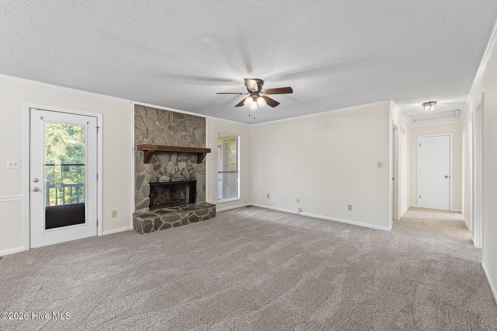 4068 Oregon Trail Property Photo 4