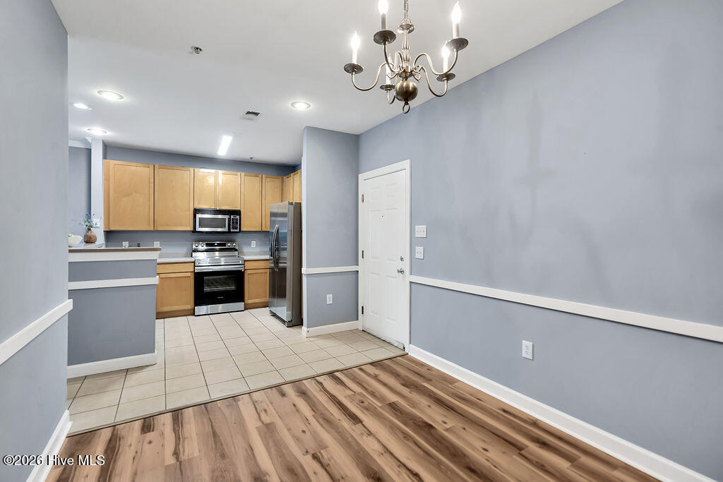 1505 Cadfel Court Unit 207 Property Photo 5