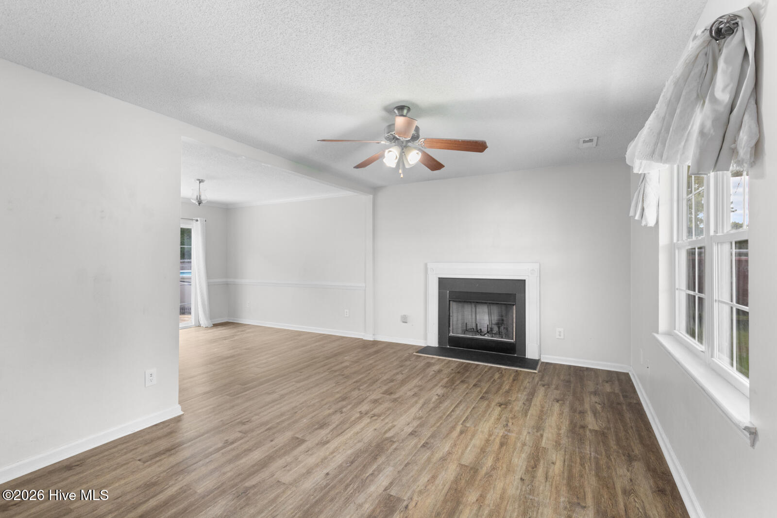 238 Bishop Drive Property Photo 4