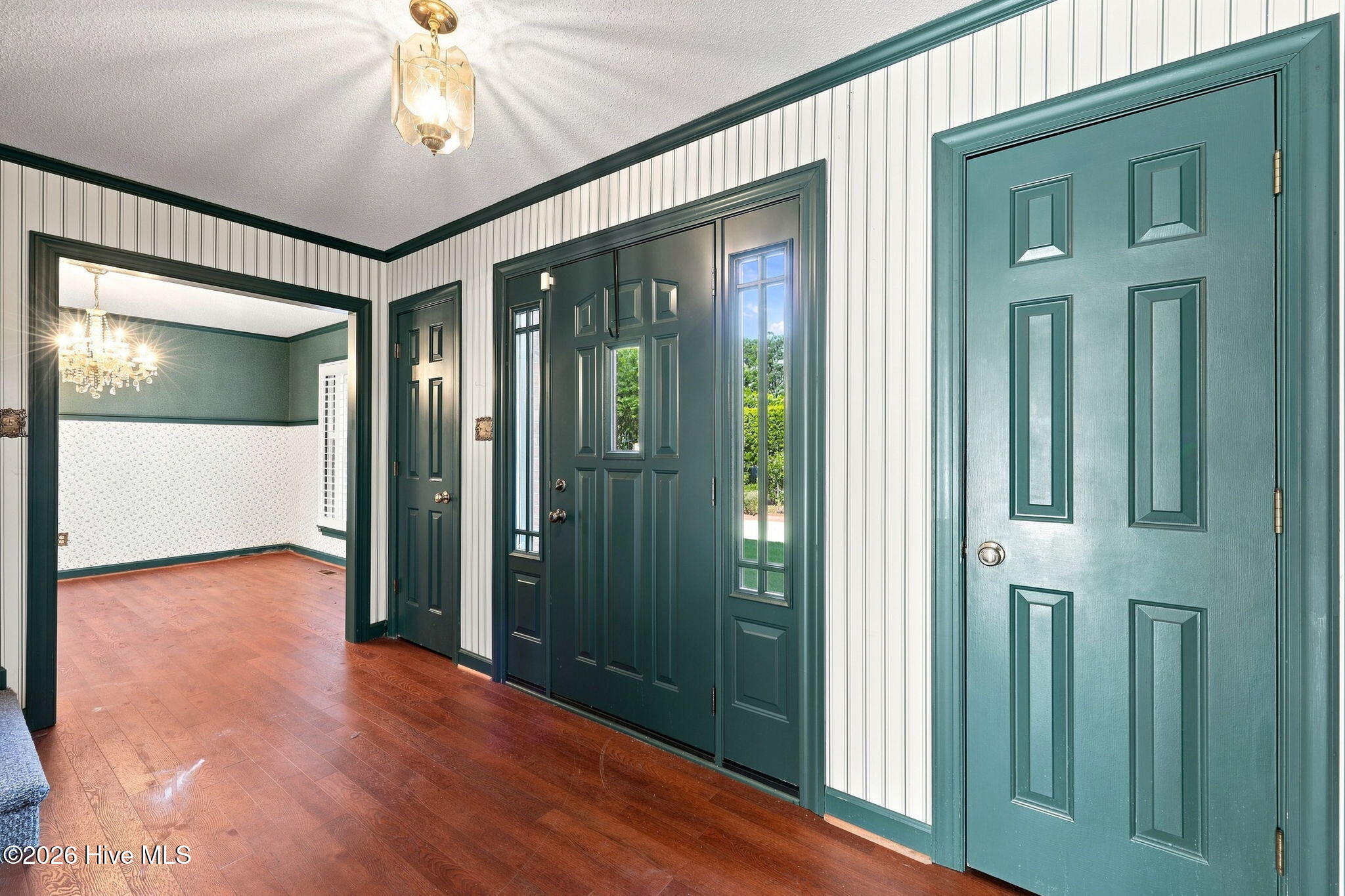 1053 Colleton Way Property Photo 7