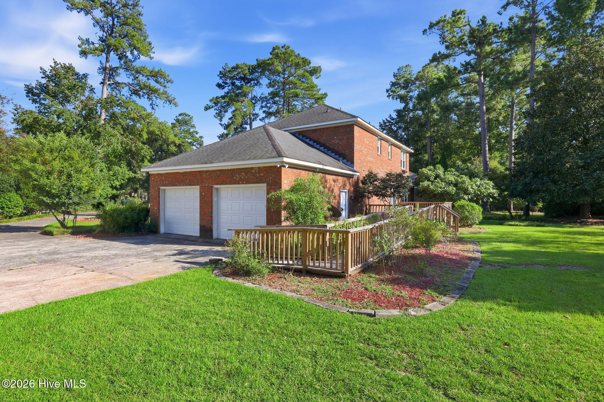 1053 Colleton Way Property Photo 28